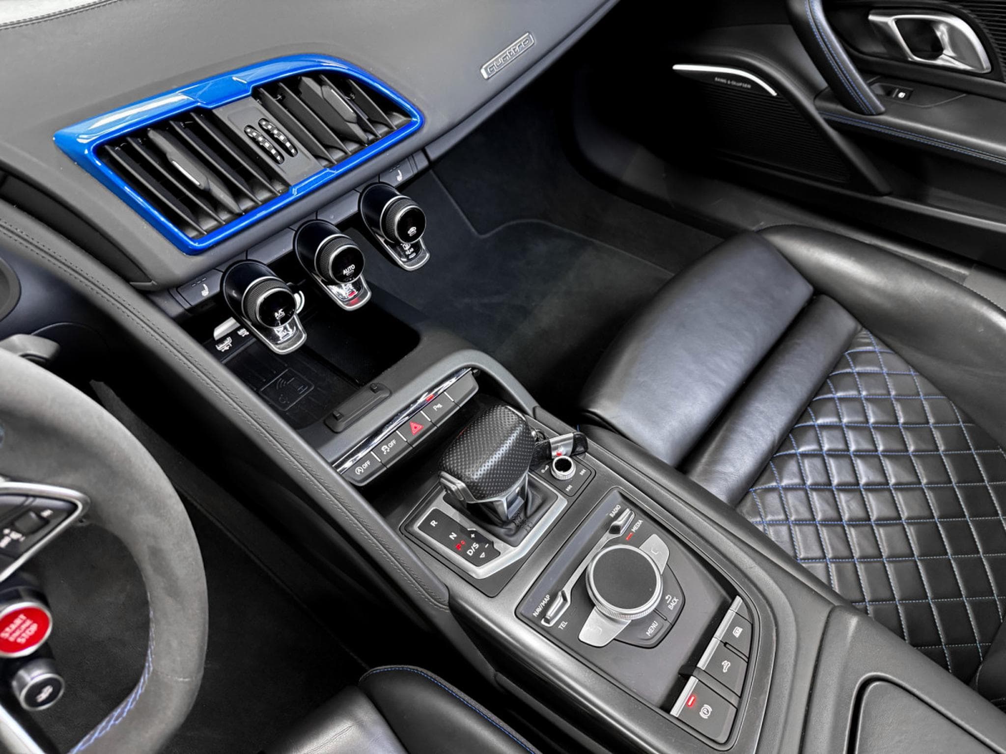 Audi R8 SPYDER 5.2 FSI QUATTRO / Keramik / B&O / Lazer (2017) - Photo 13