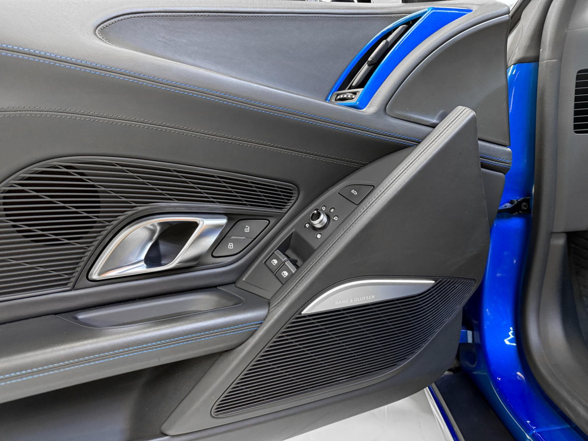 Audi R8 SPYDER 5.2 FSI QUATTRO / Keramik / B&O / Lazer (2017) - Photo 16