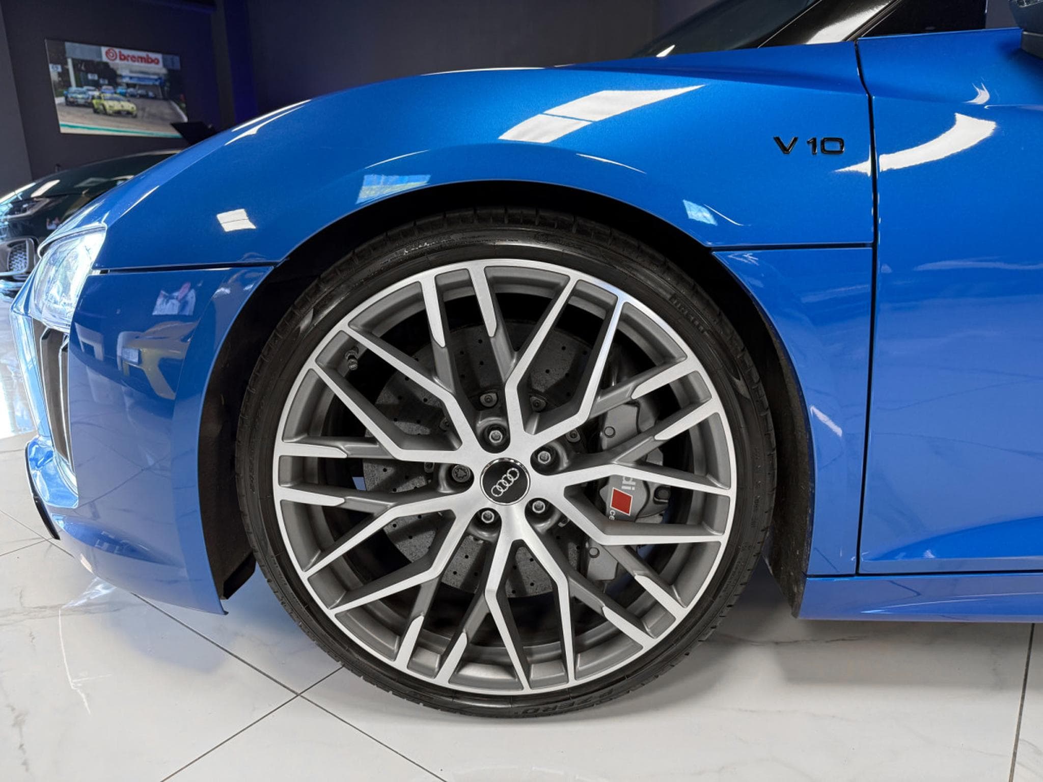 Audi R8 SPYDER 5.2 FSI QUATTRO / Keramik / B&O / Lazer (2017) - Photo 9