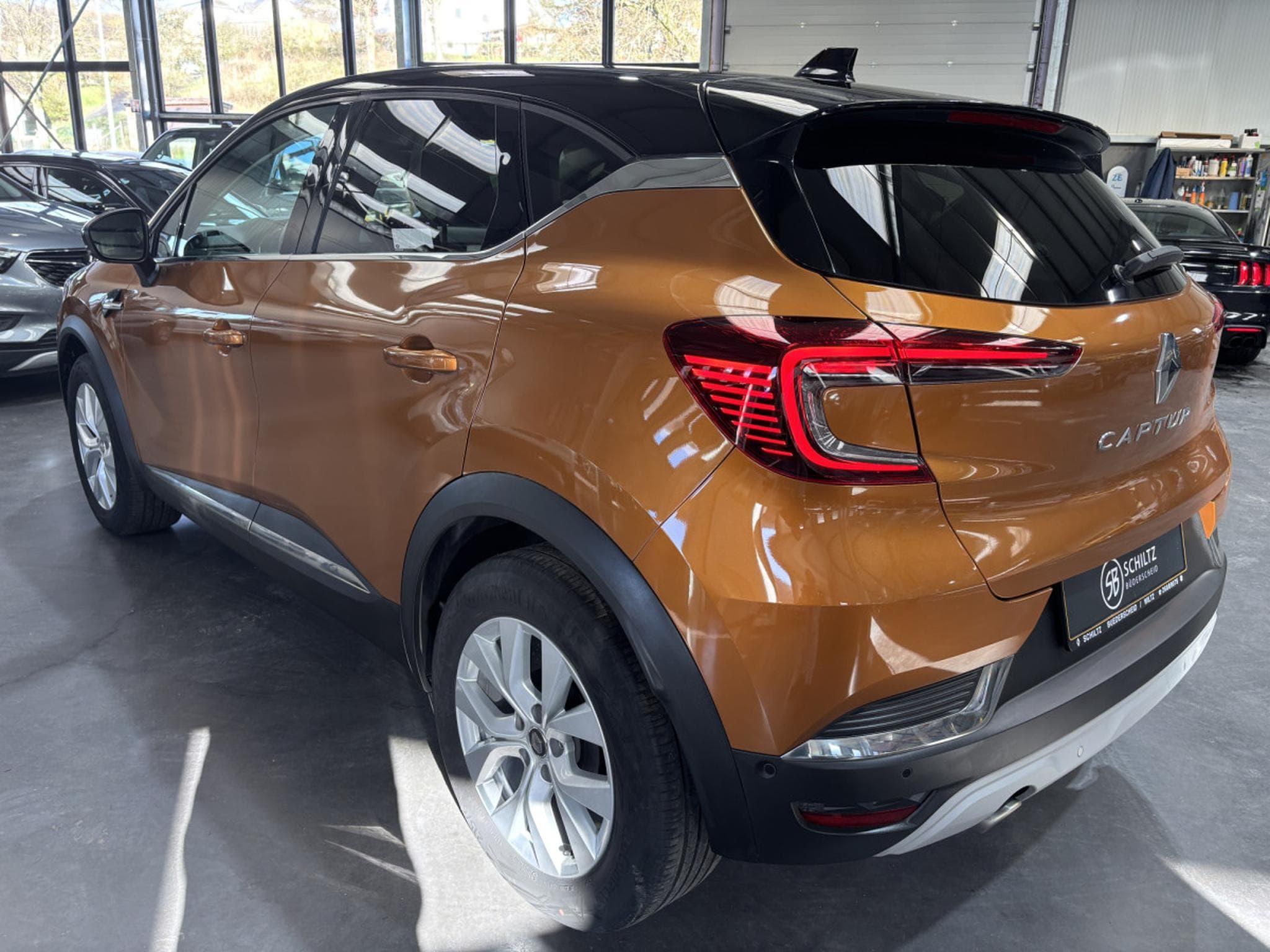 Renault Captur 1.3 TCe INTENS (2020) - Photo 5