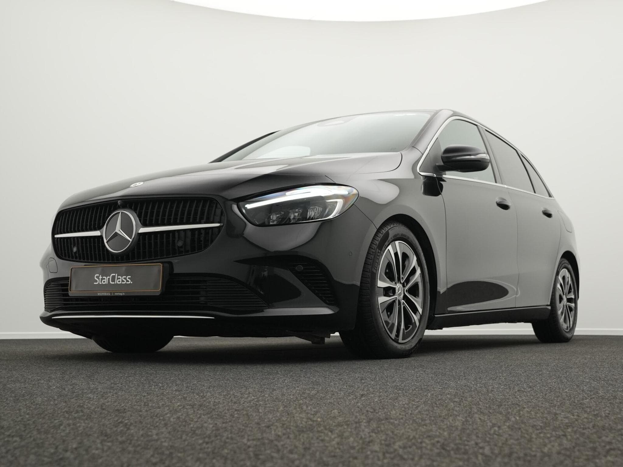 Mercedes B 180 d LED+Kamera+MBUX+Apple (2025) - Foto 10