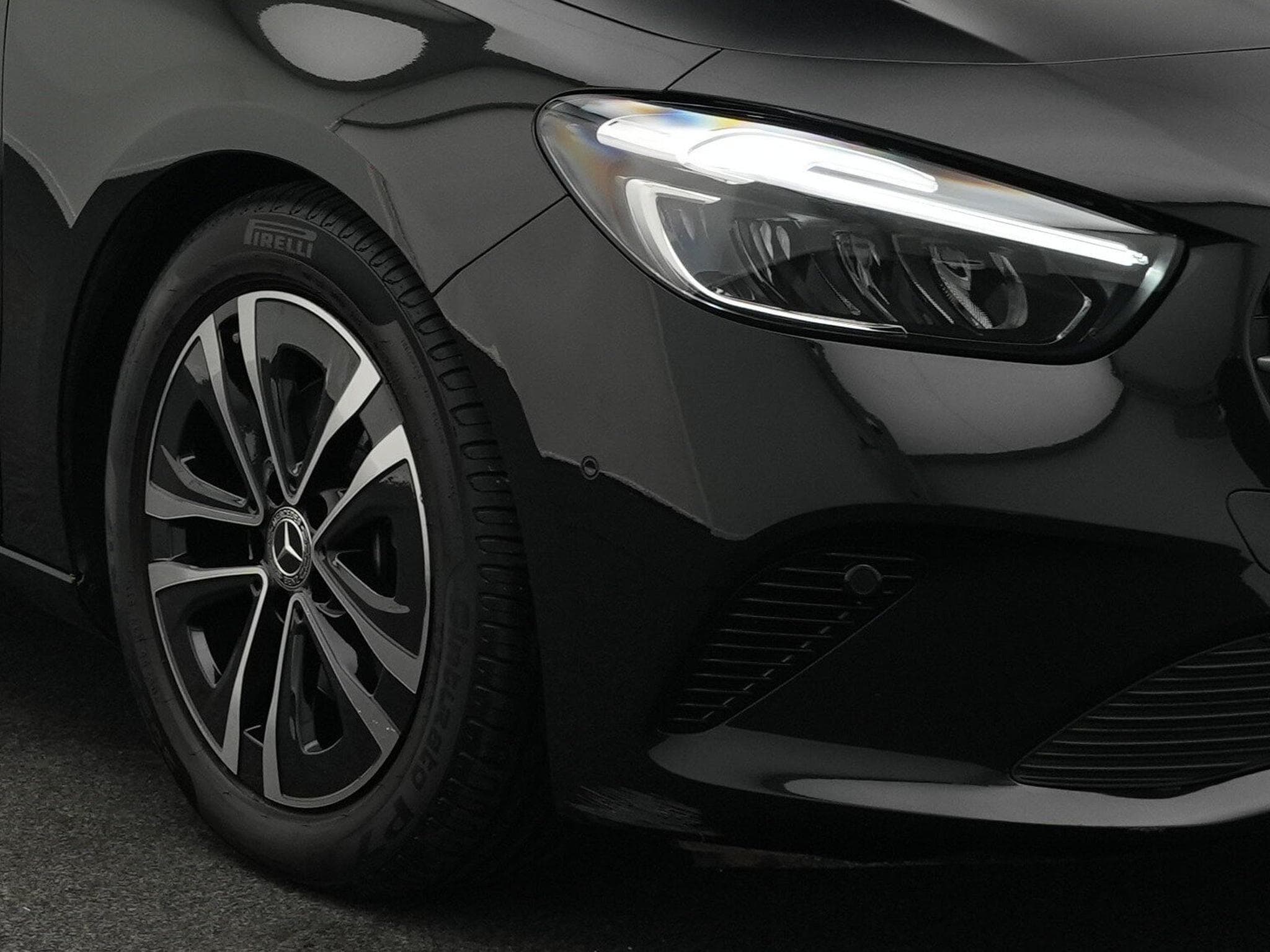 Mercedes B 180 d LED+Kamera+MBUX+Apple (2025) - Foto 9