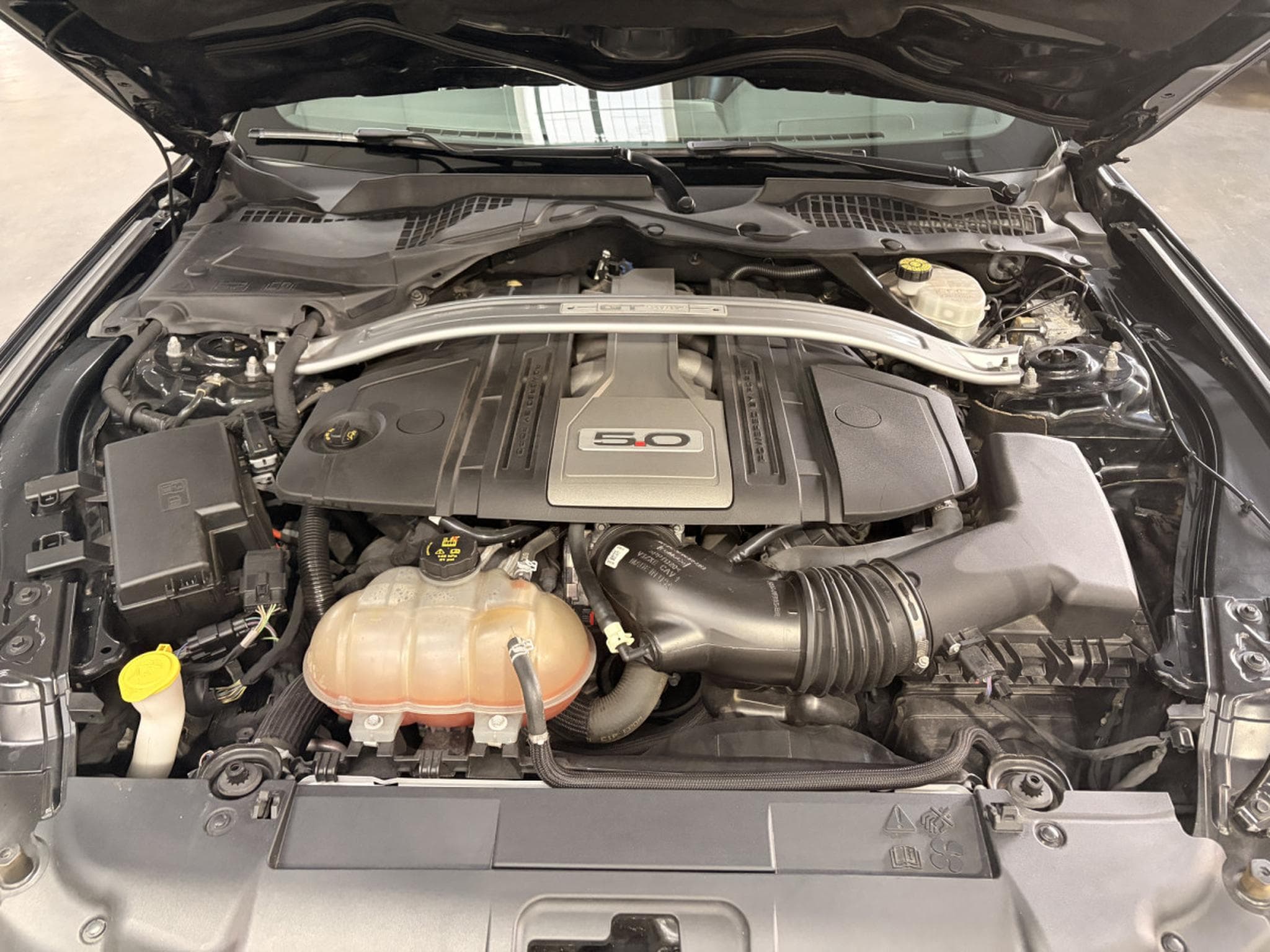 Ford Mustang V8 5.0 California Spécial (2019) - Photo 12