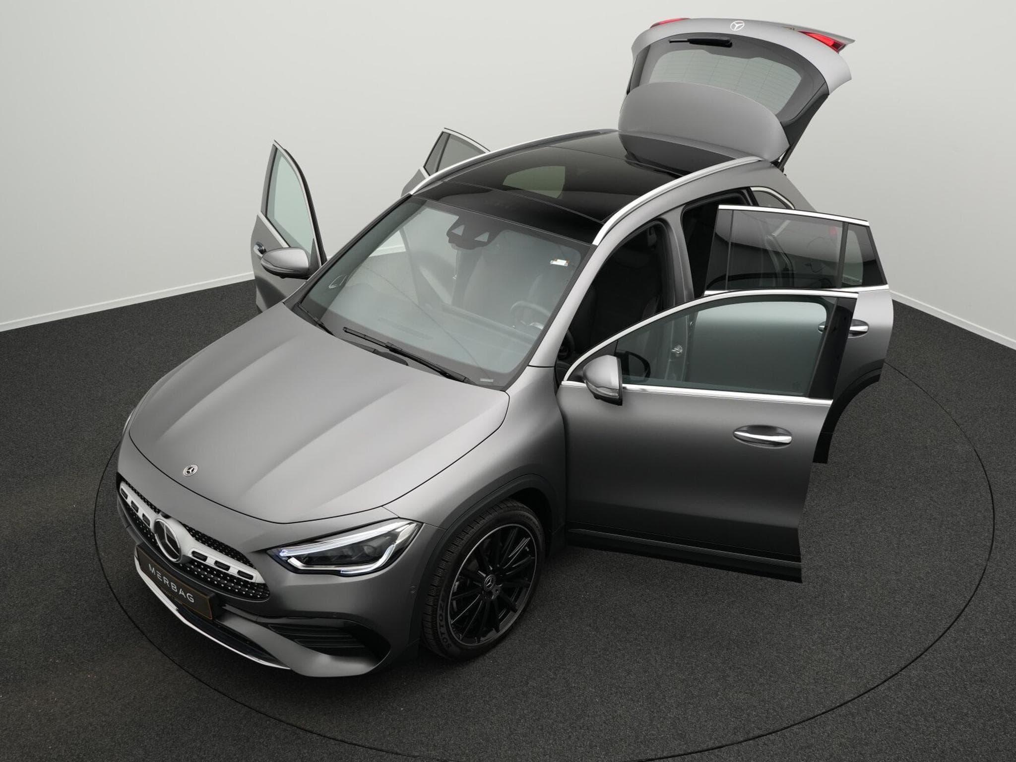 Mercedes GLA 250 4MATIC Multi+360°+Pano+Burm (2020) - Foto 14