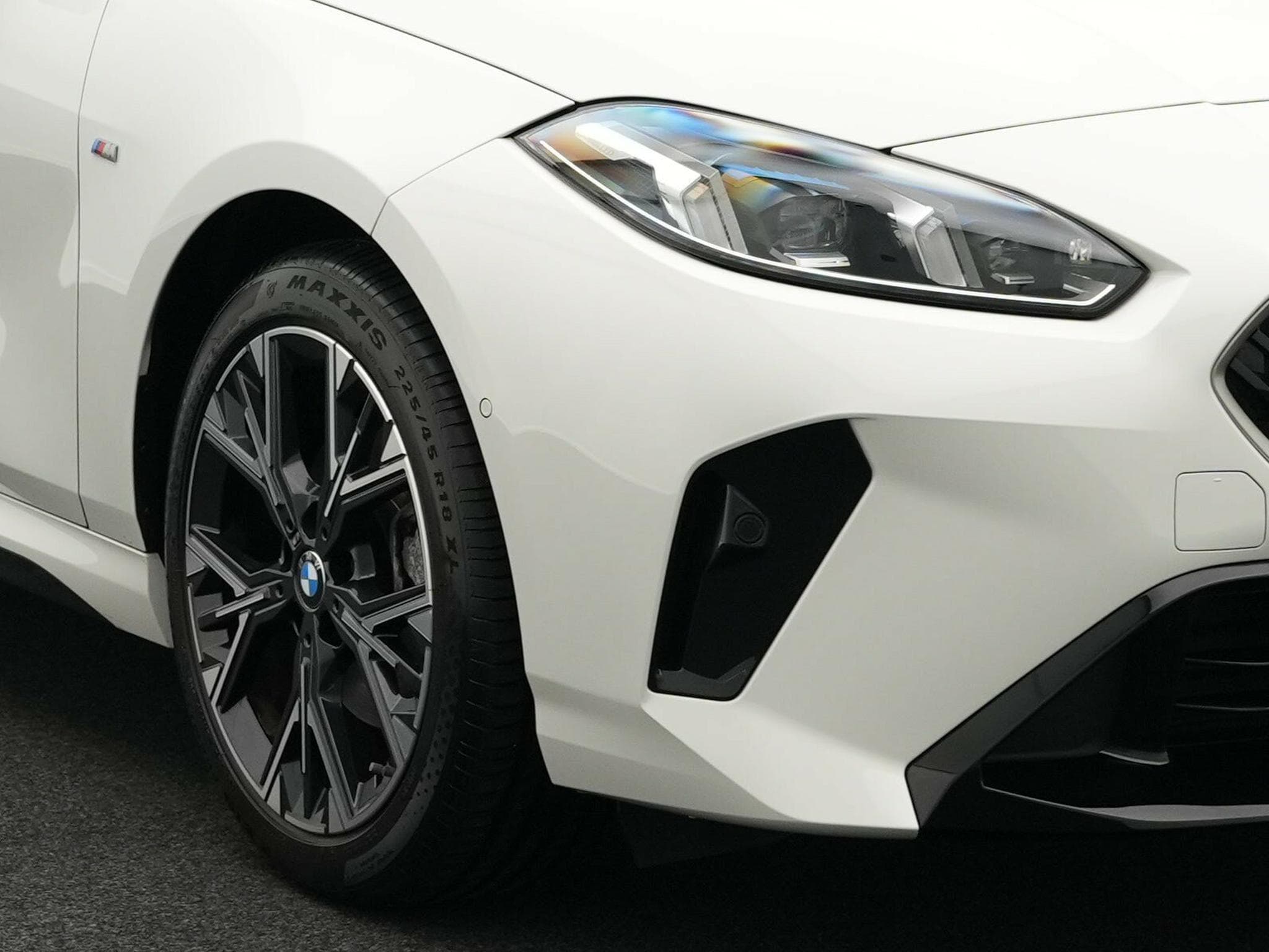 BMW 120 d M Sport LED+AHK+Headup+360°+18" (2024) - Foto 9