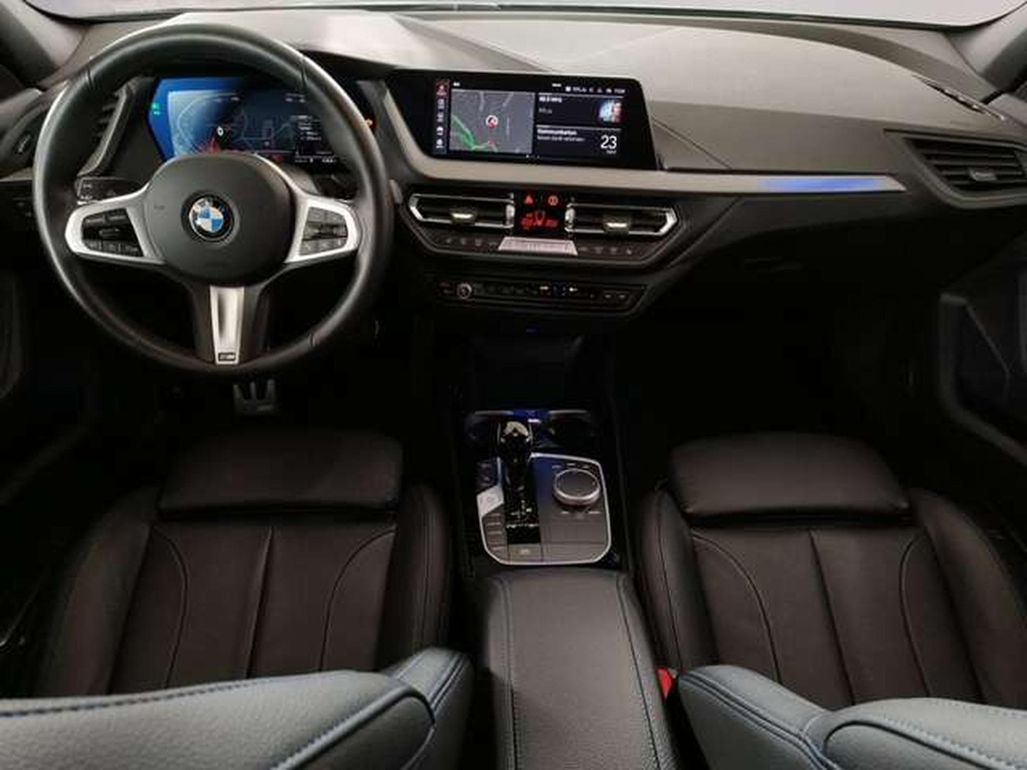 BMW 118 i DAB LED (2024) - Photo 7