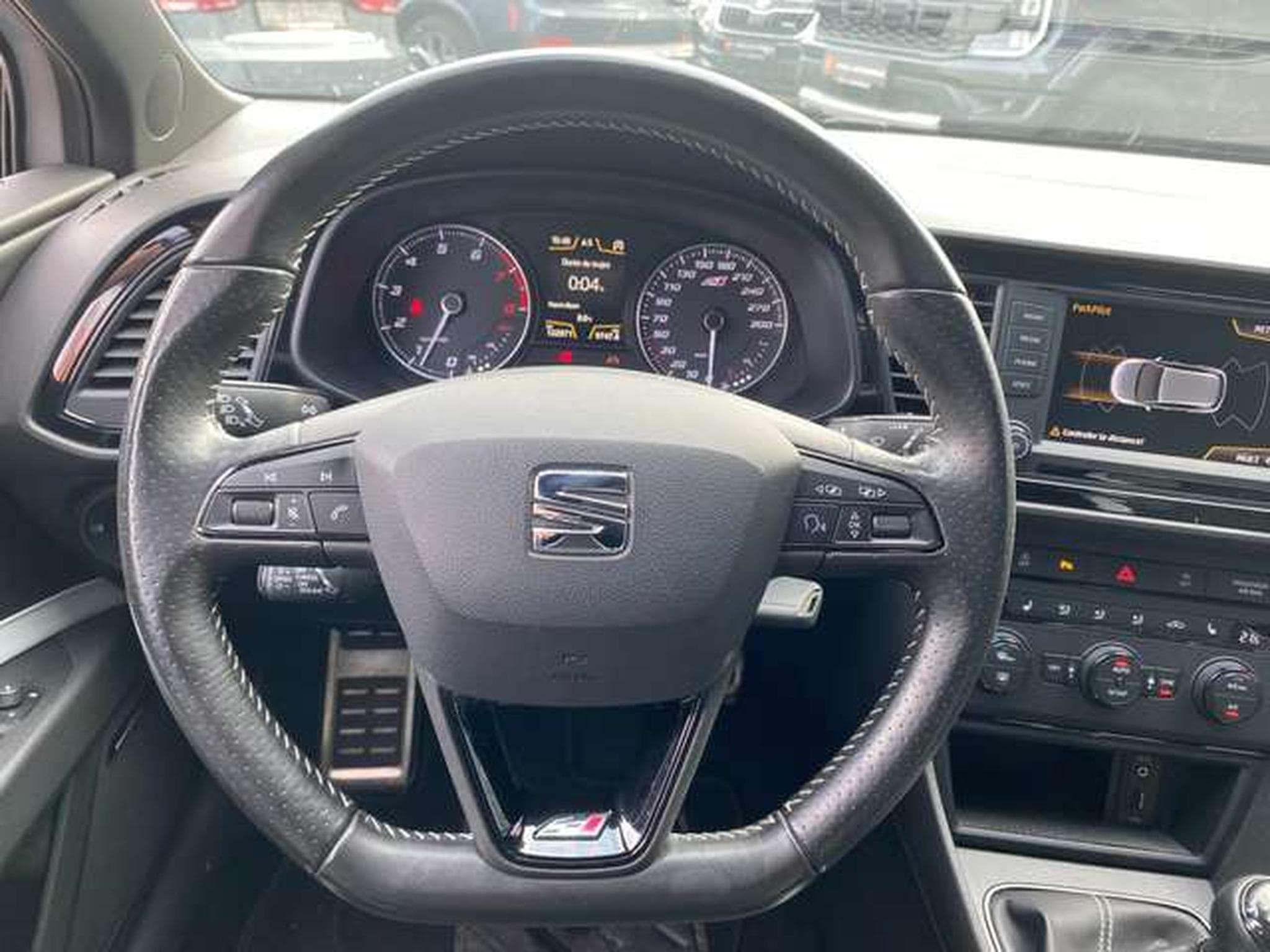 SEAT Leon Cupra 280ch  vente privée carnet complet (2015) - Photo 10