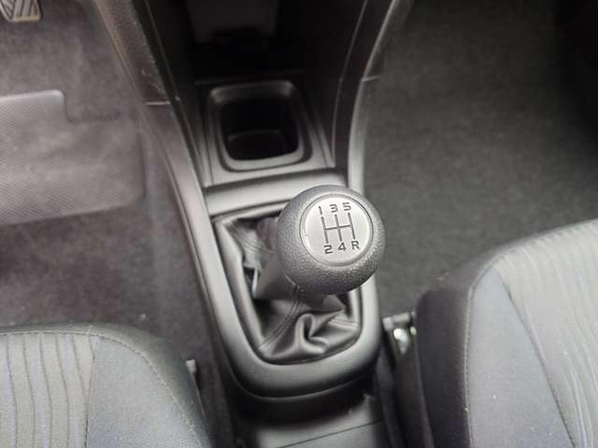 Suzuki Swift Swift 1.2i AWD GL 4x4 94 ps (2013) - Photo 11