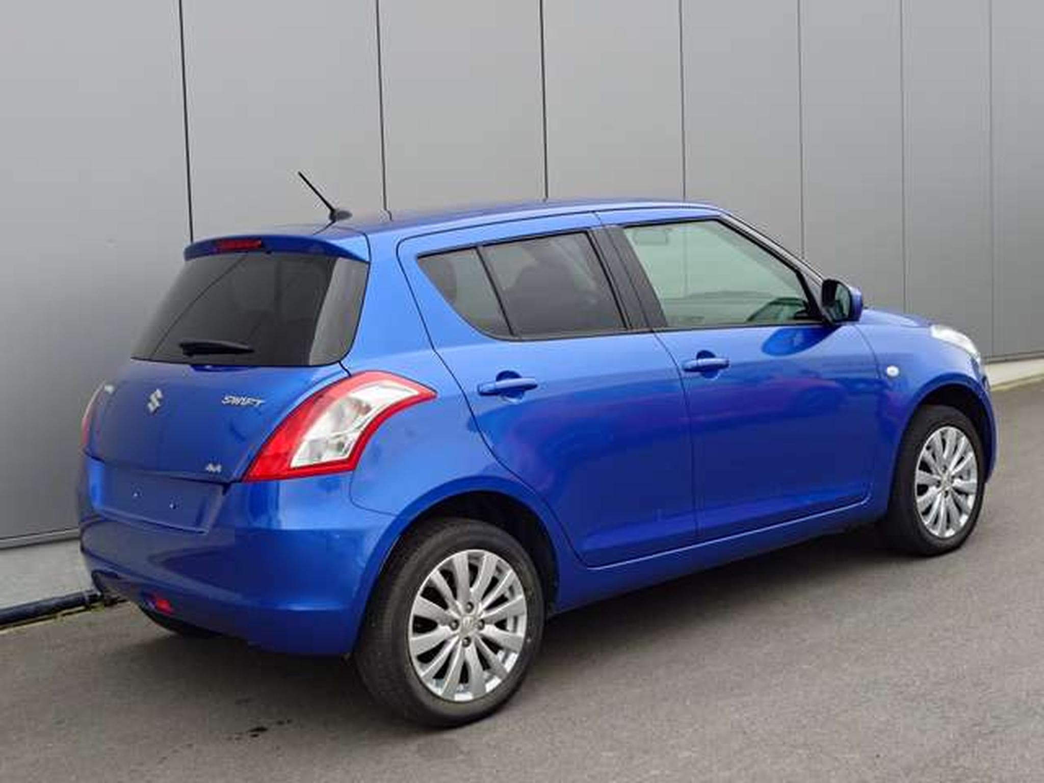 Suzuki Swift Swift 1.2i AWD GL 4x4 94 ps (2013) - Photo 14