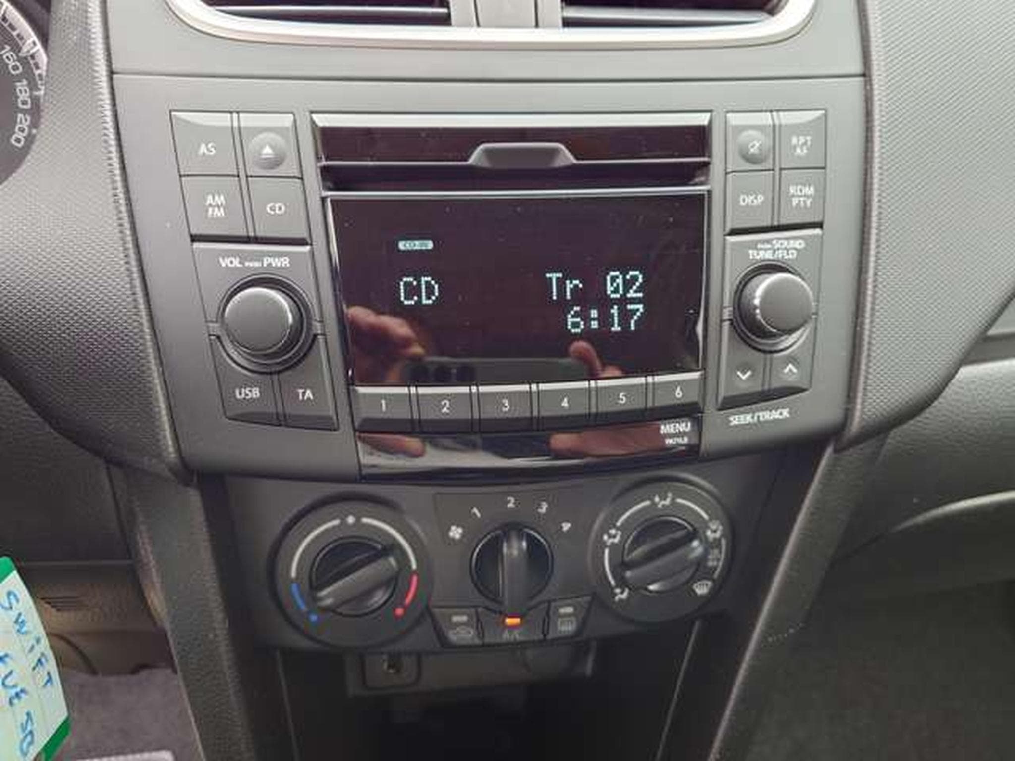 Suzuki Swift Swift 1.2i AWD GL 4x4 94 ps (2013) - Photo 9