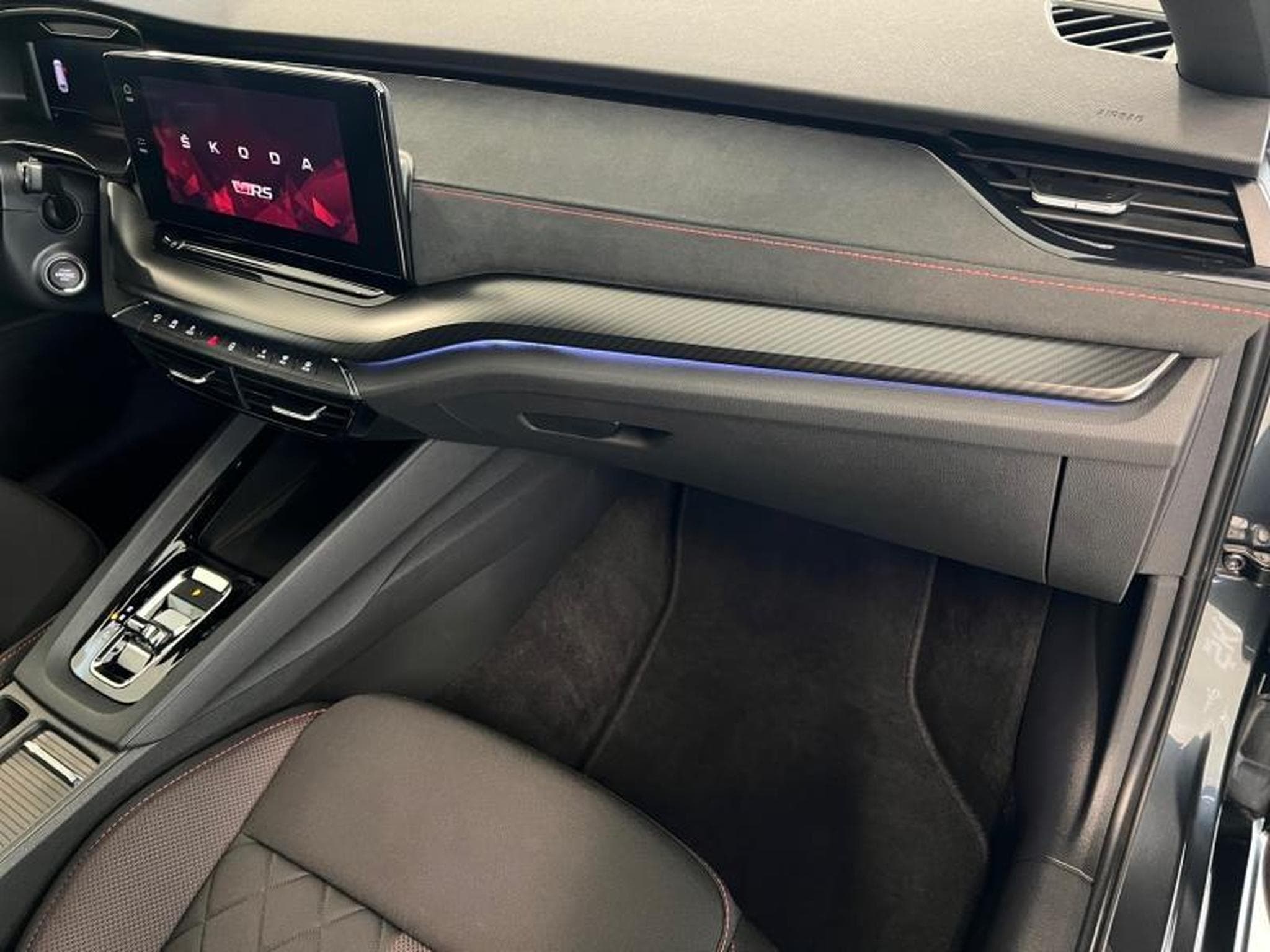 Skoda Octavia RS (2021) - Photo 17