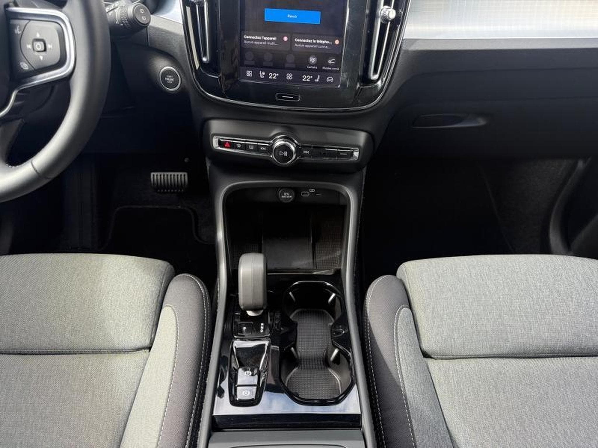 Volvo XC40 B3 Plus Dark / Essence (2025) - Foto 11