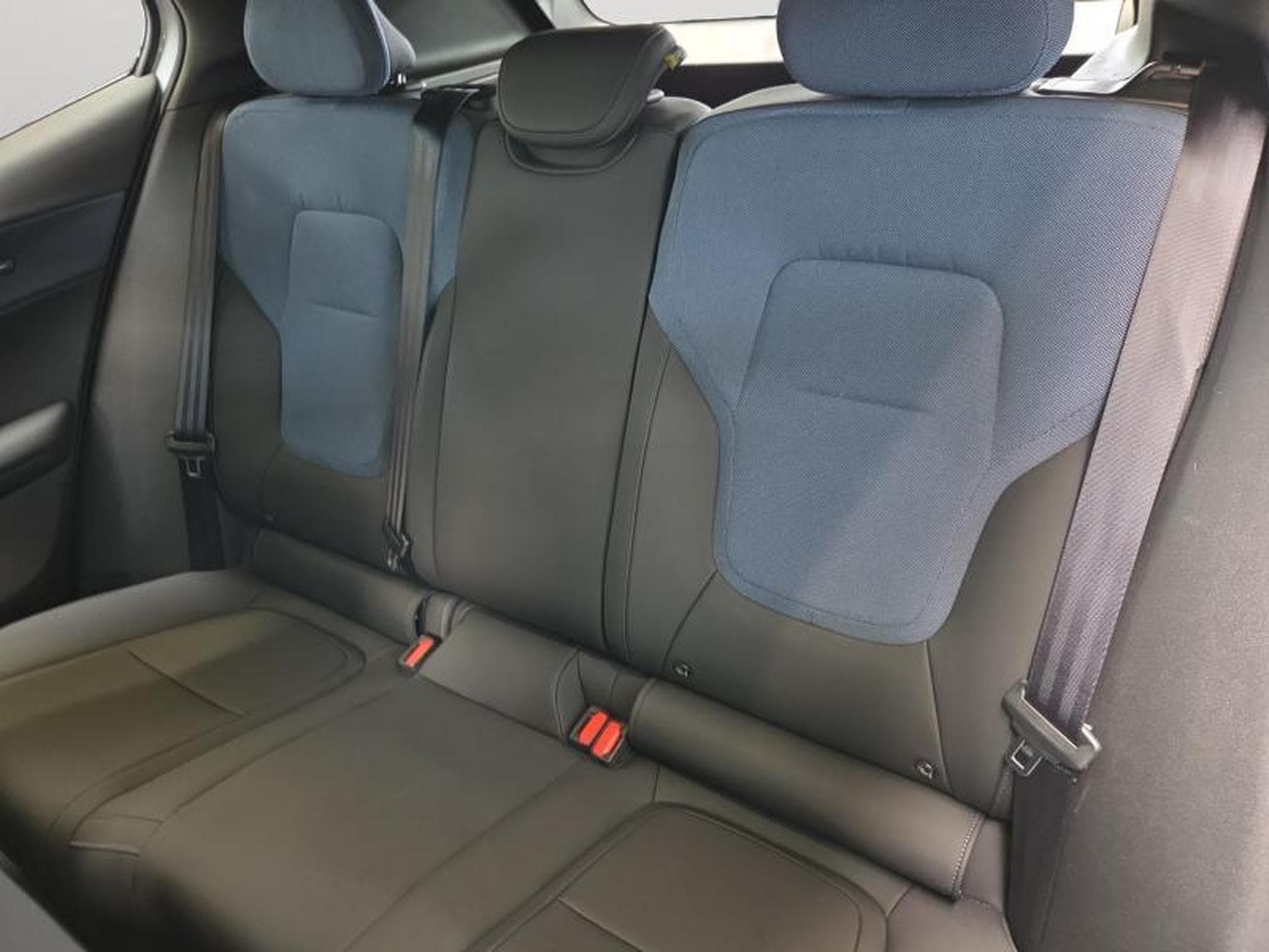 Volvo EX30 Plus SMER / Elecrique (2024) - Photo 13