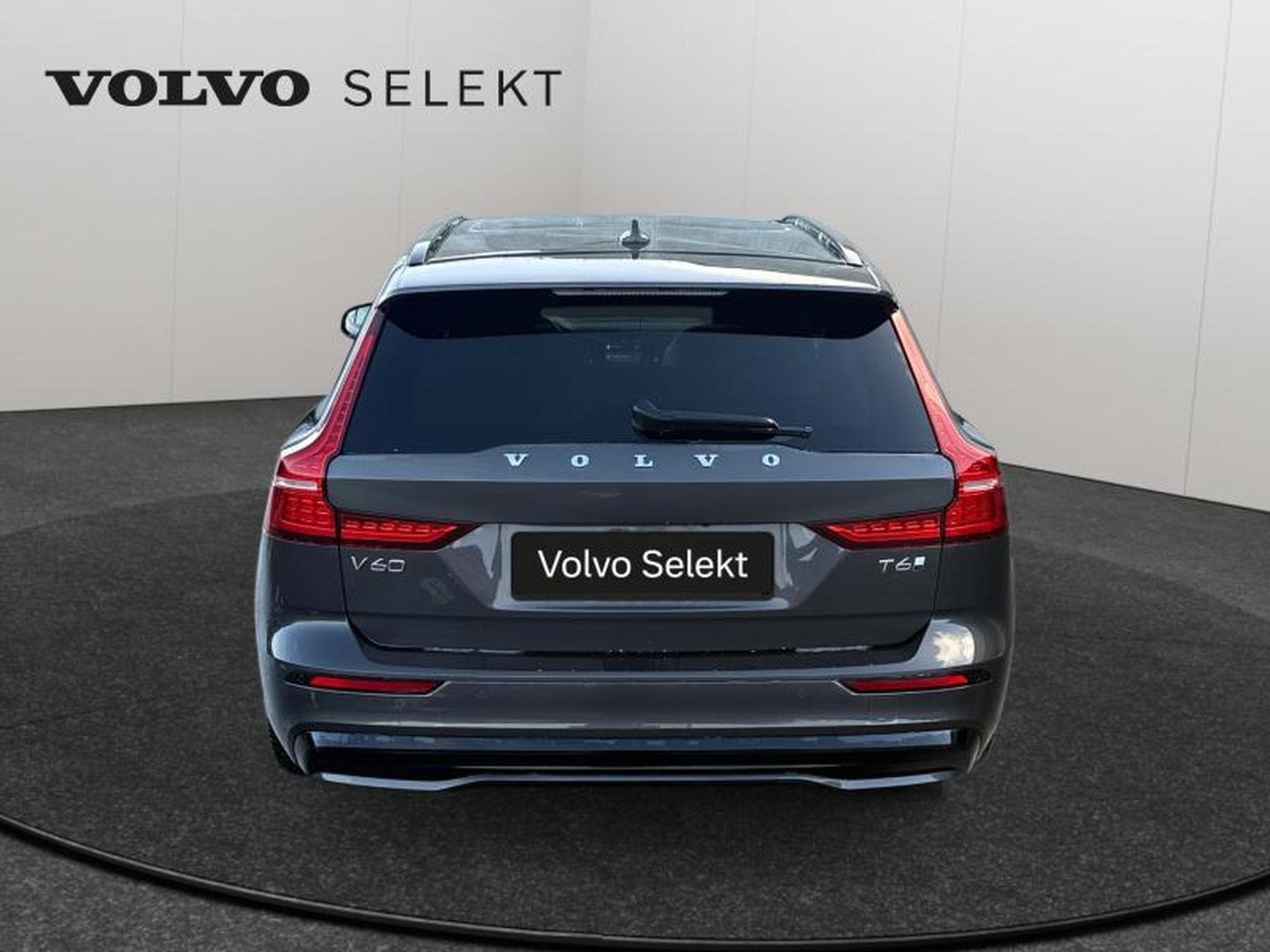 Volvo V60 T6 Plus Dark / Hybride (2025) - Photo 4
