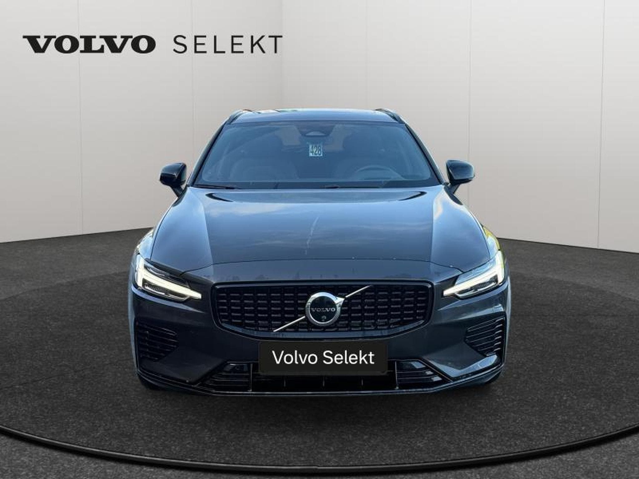Volvo V60 T6 Plus Dark / Hybride (2025) - Photo 8