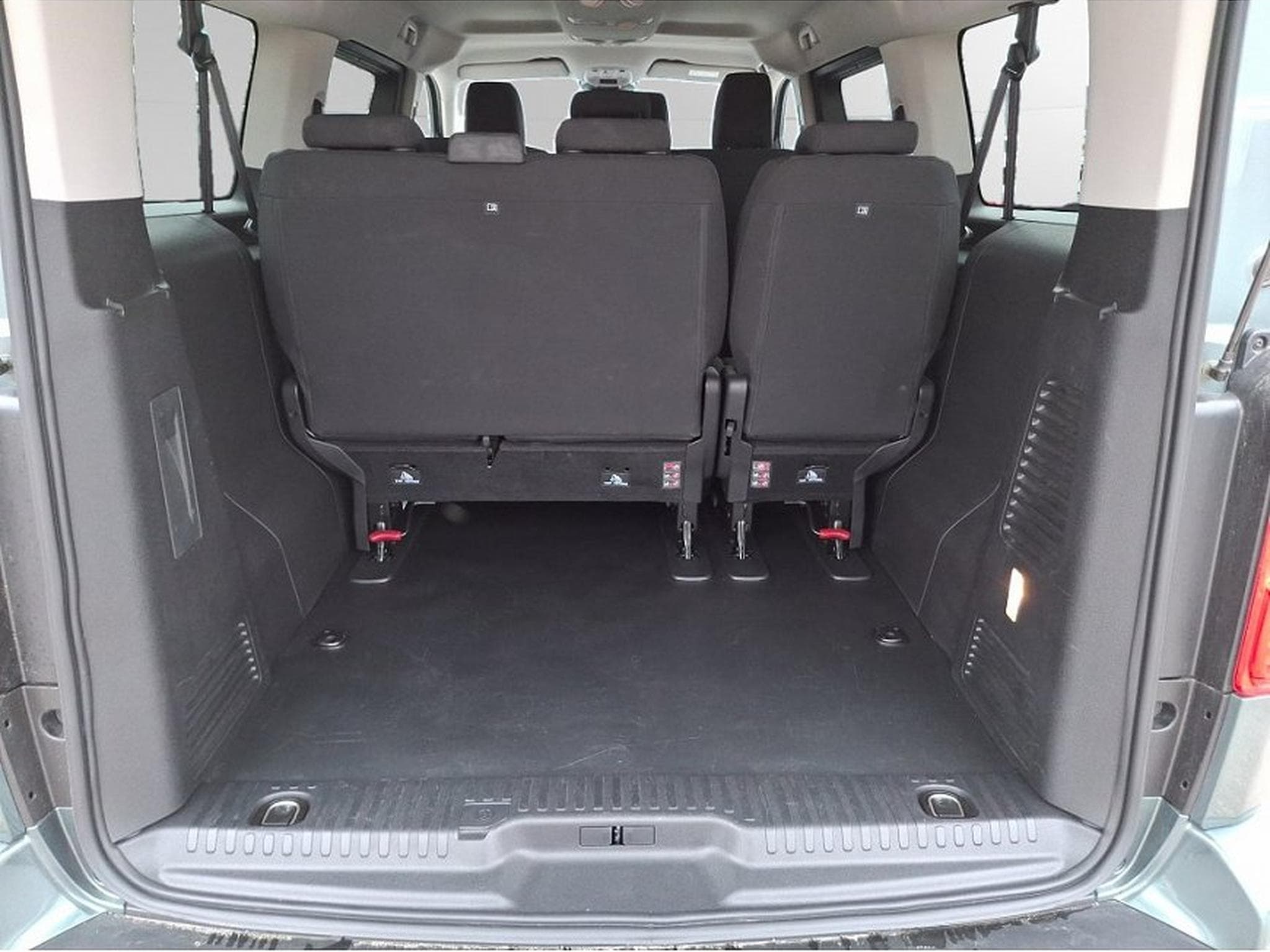 Opel Zafira (2026) - Foto 7