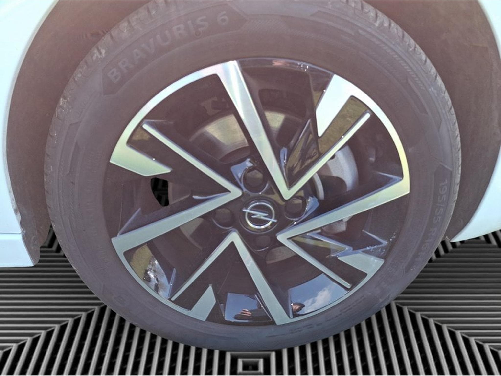 Opel Corsa (2026) - Foto 9