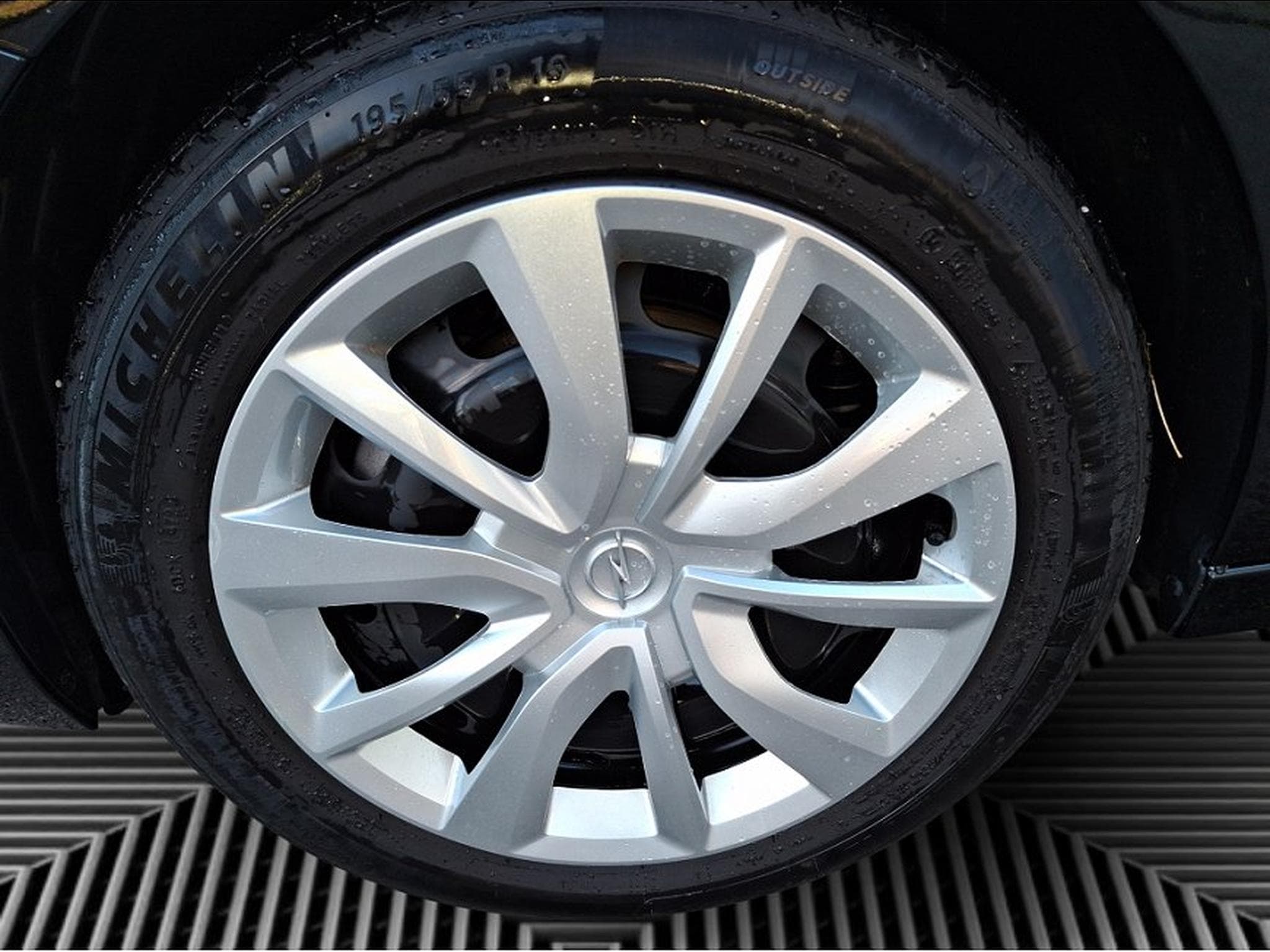 Opel Corsa (2026) - Foto 9