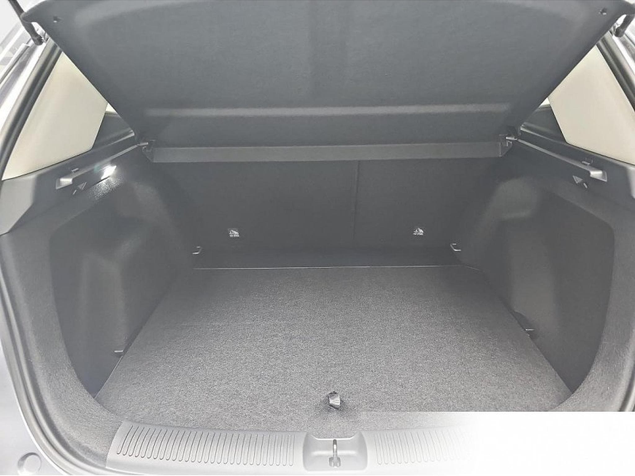 MG ZS (2026) - Foto 13