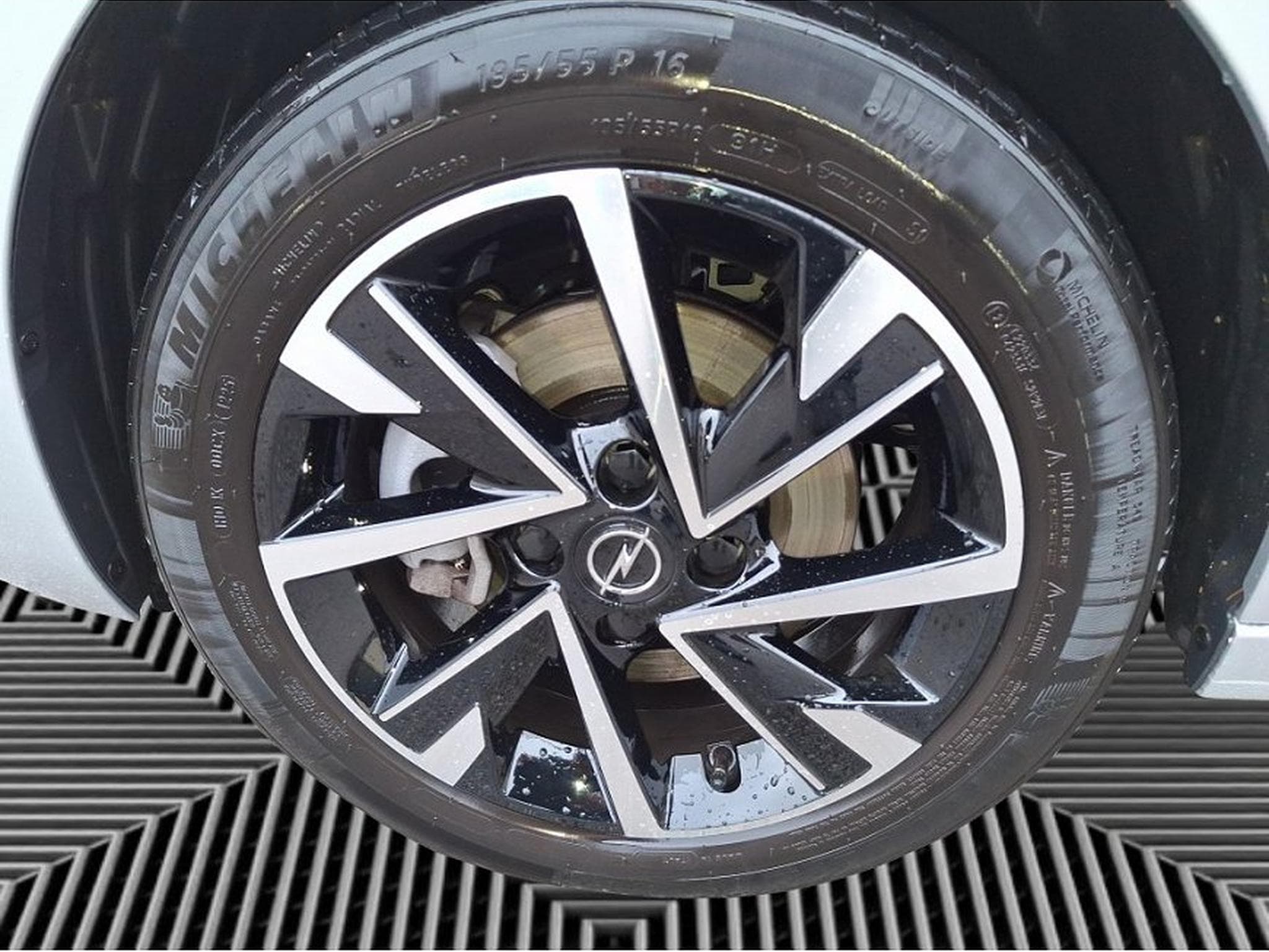 Opel Corsa (2026) - Foto 9