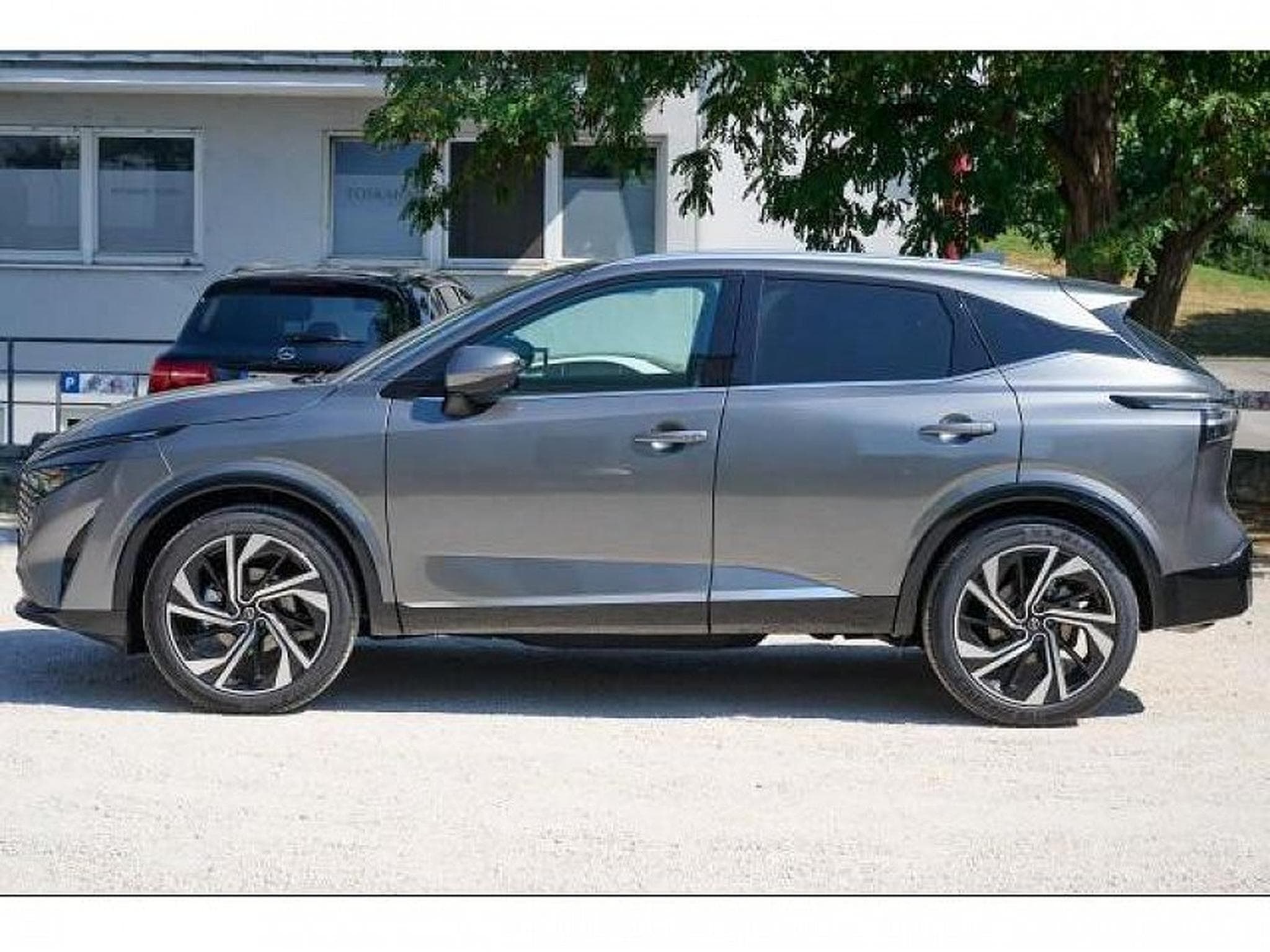 Nissan Qashqai (2024) - Foto 14