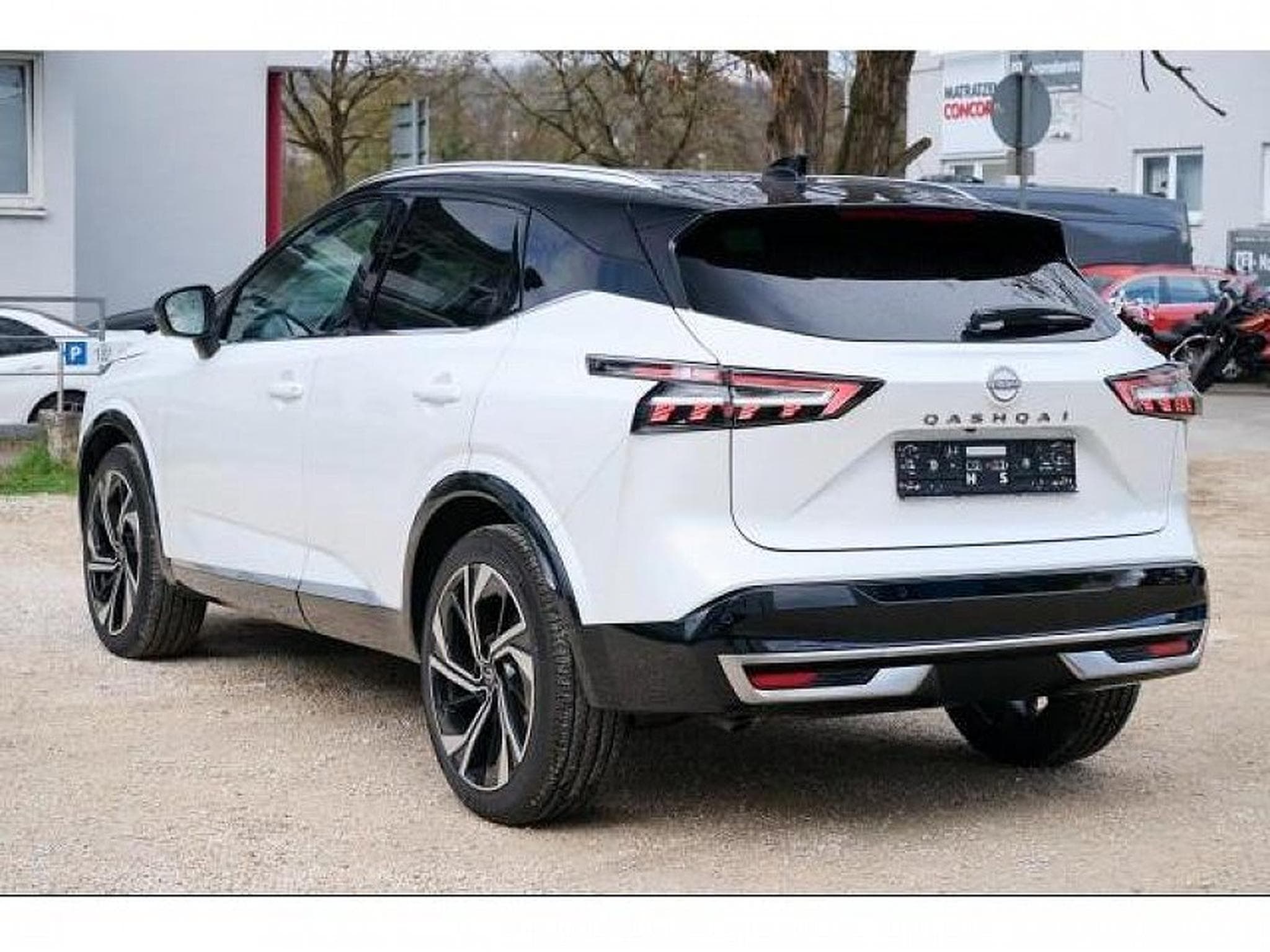 Nissan Qashqai (2024) - Foto 12