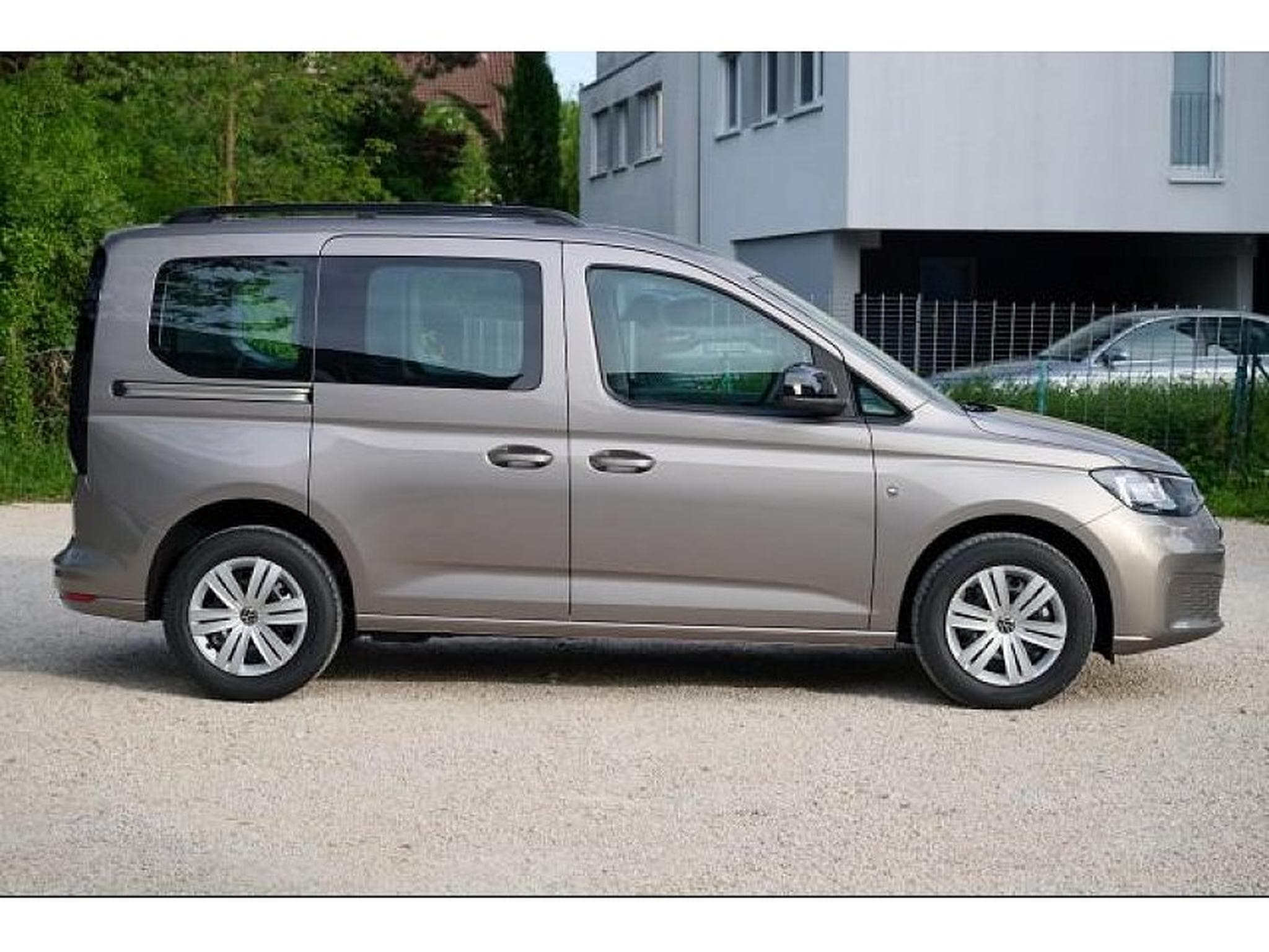 VW Caddy (2025) - Foto 8