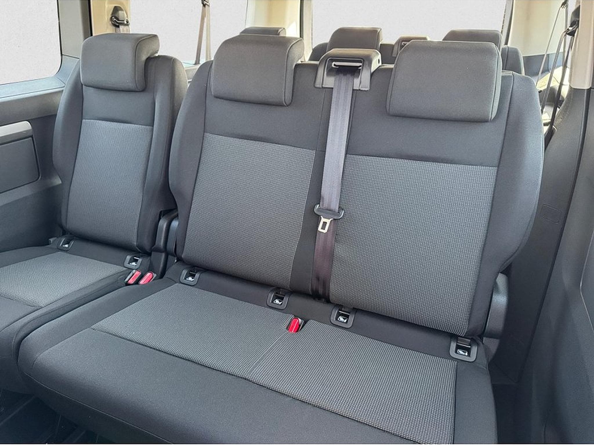 Opel Zafira (2026) - Foto 8