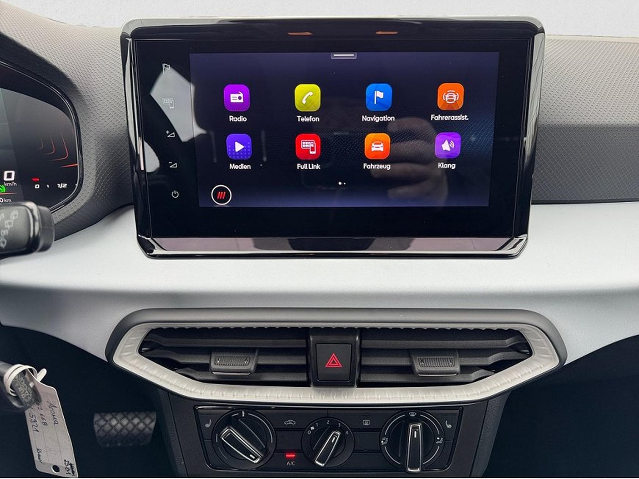 Seat Arona (2026) - Photo 10