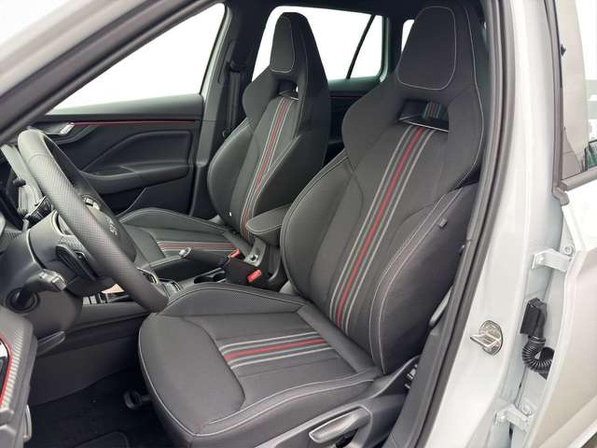 Skoda Kamiq Monte Carlo DSG/Matrix/AHK/FSH/5-J Garanti (2026) - Photo 13