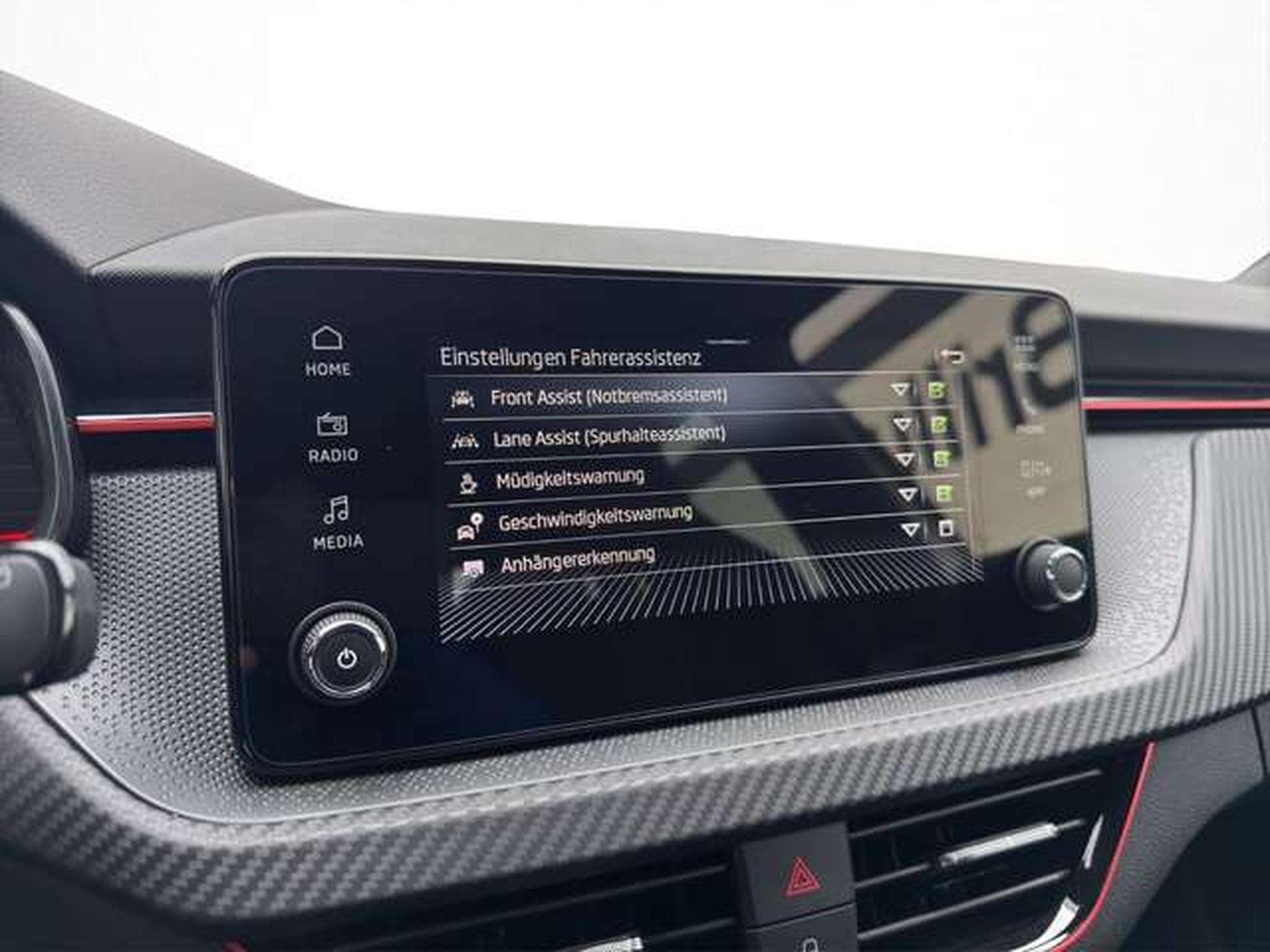 Skoda Kamiq Monte Carlo DSG/Matrix/AHK/FSH/5-J Garanti (2026) - Photo 22