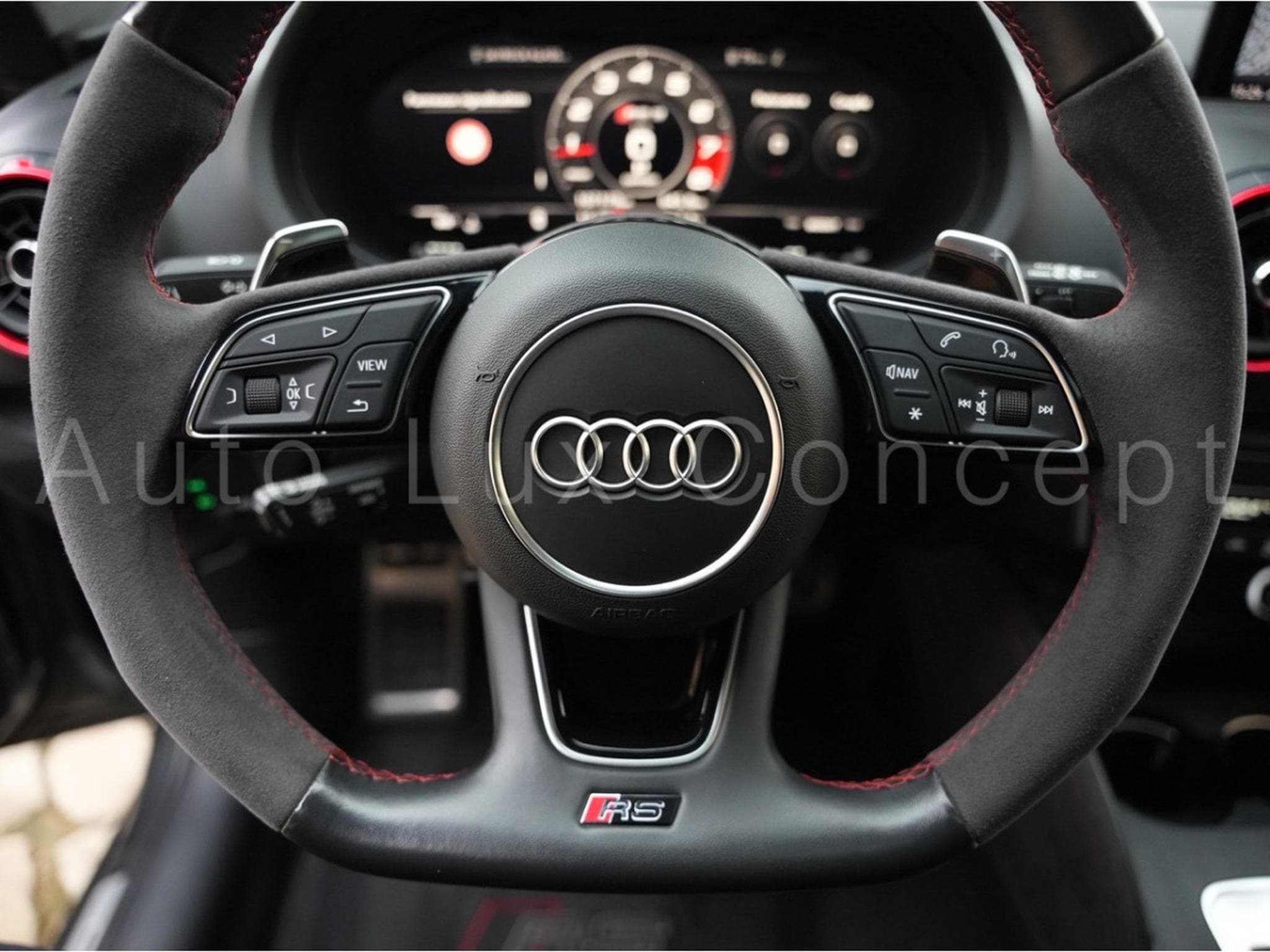 Audi RS3 Sportback 2.5 TFSI quattro S tronic 7 (2018) - Foto 17