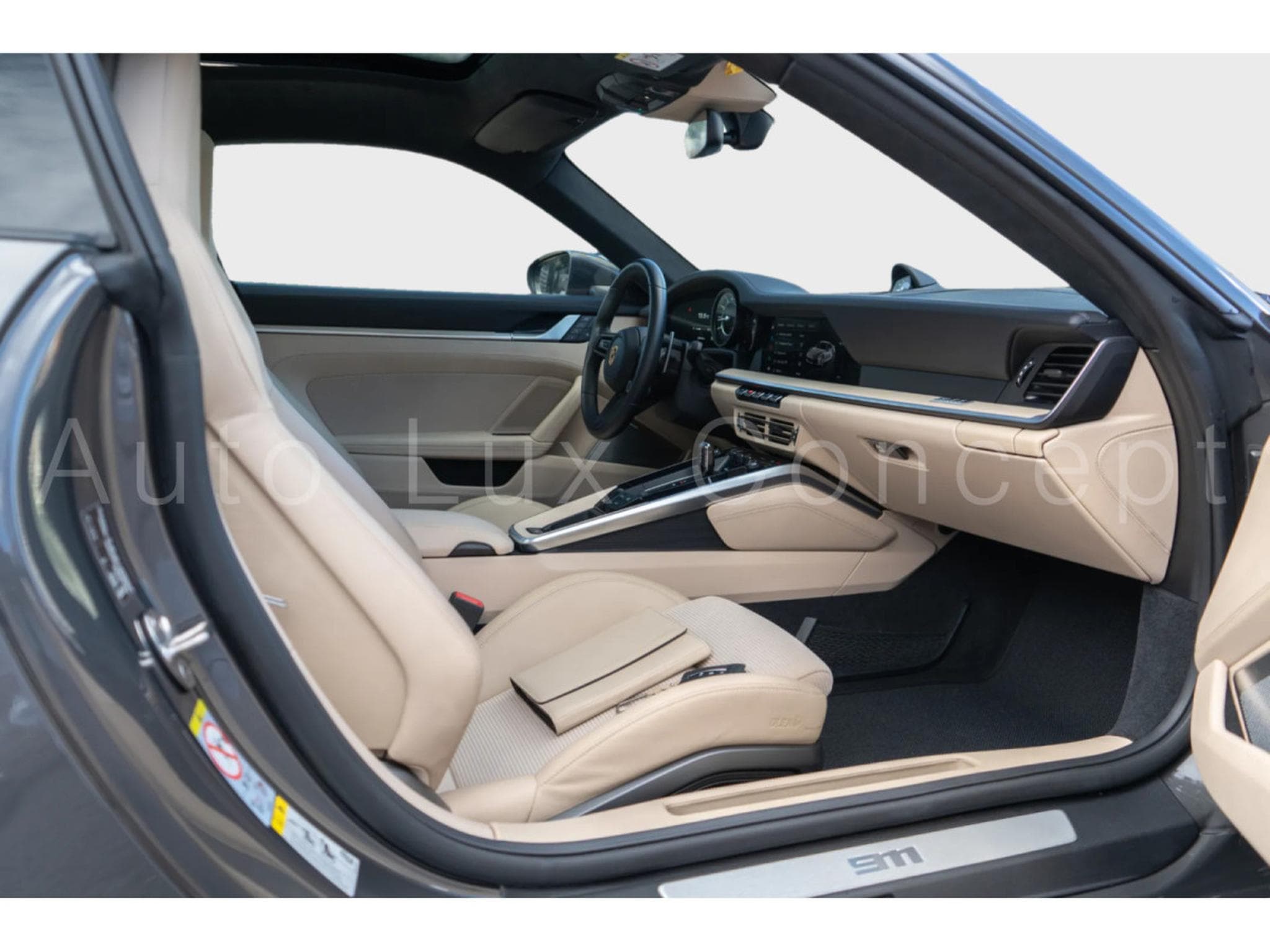 Porsche 911 911 Turbo S Coupé (2021) - Foto 9