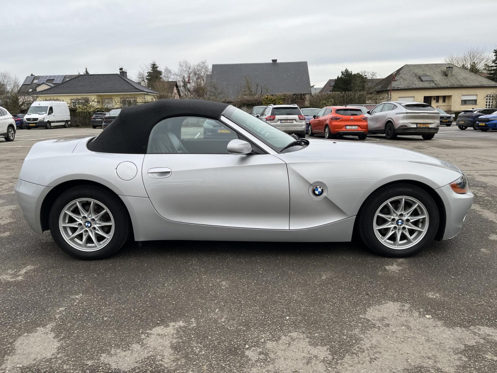 BMW Z4 2.2i Roadster Automatik Cuir Xenon PDC (2004) - Foto 16