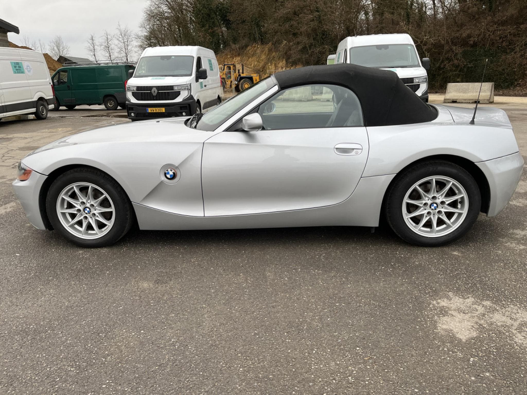 BMW Z4 2.2i Roadster Automatik Cuir Xenon PDC (2004) - Foto 18