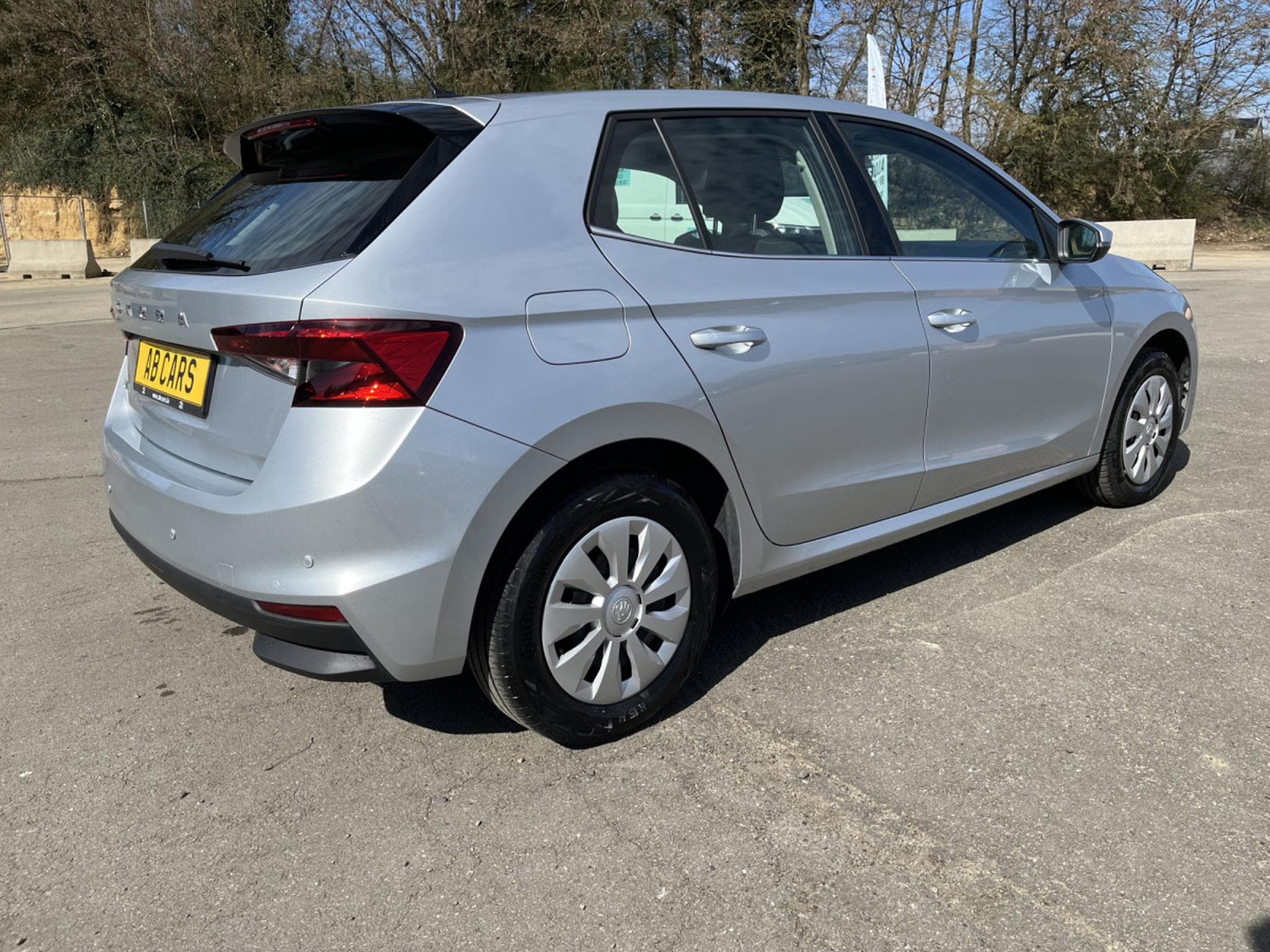 Skoda Fabia 1.0Tsi DSG Automatique (2022) - Foto 8