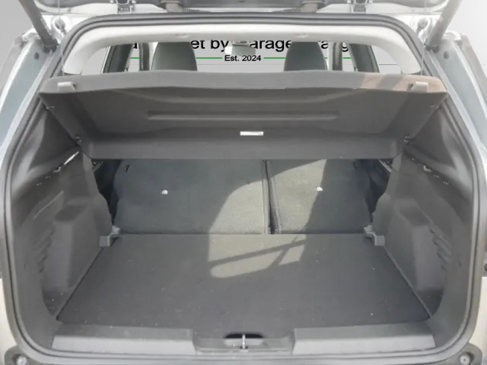 Jeep Avenger ALTITUDE 1.2 (2024) - Photo 9