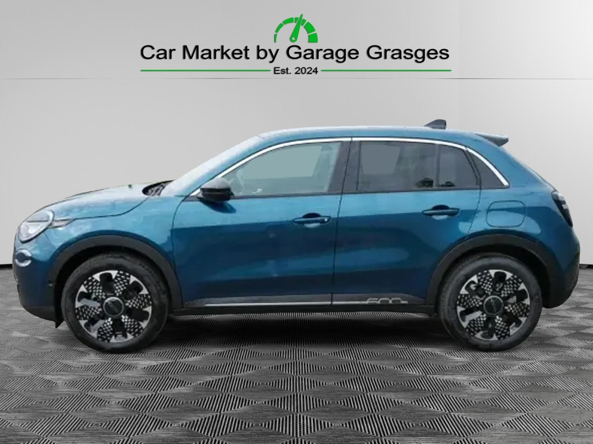 Fiat 600 HYBRID LA PRIMA 1.2 (2026) - Photo 6