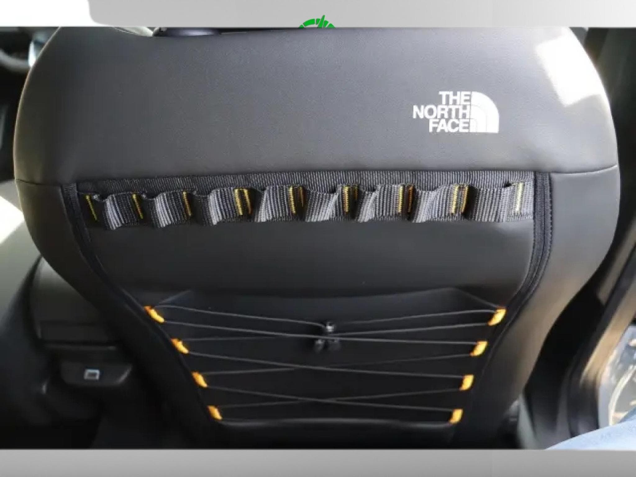 Jeep Avenger THE NORTH FACE 4xe HYBRID (2025) - Photo 10