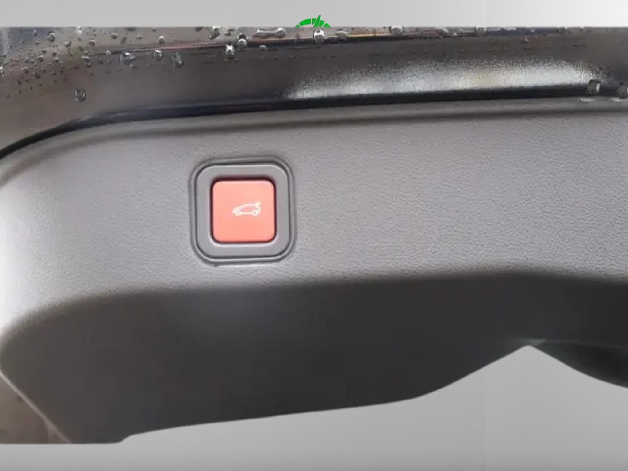 Alfa-Romeo Junior Ibrida Speciale 1.2 VGT (2025) - Photo 11