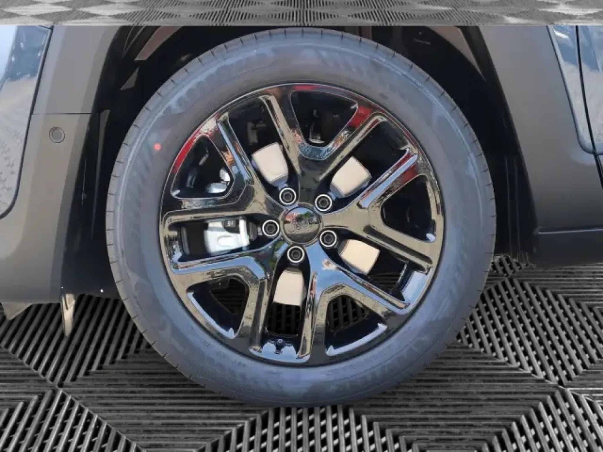 Jeep Renegade e-Hybrid MY25 Summit 1.5 MHEV (2025) - Photo 23