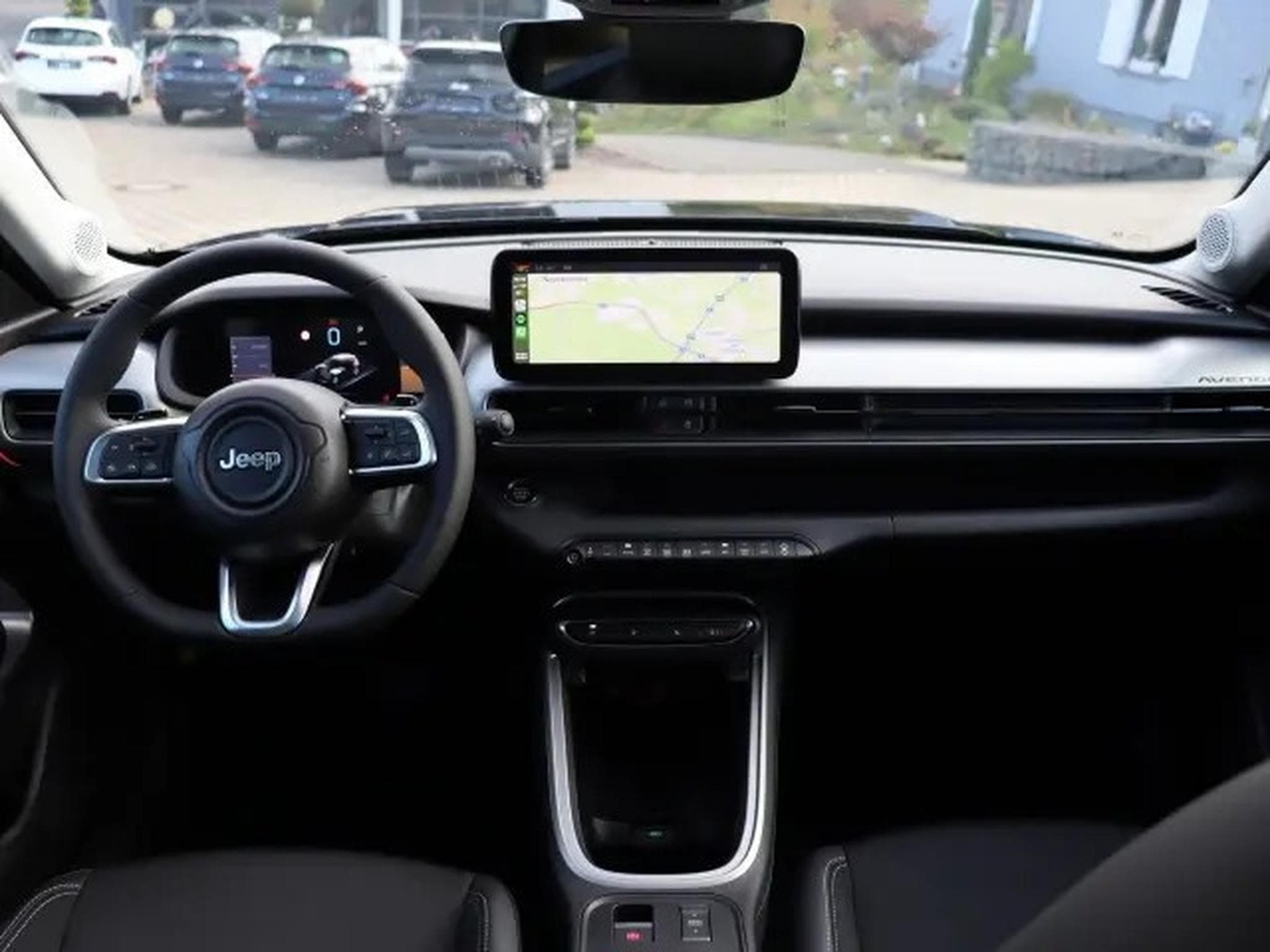 Jeep Avenger Summit e-Hybrid 1.2 (2025) - Photo 14