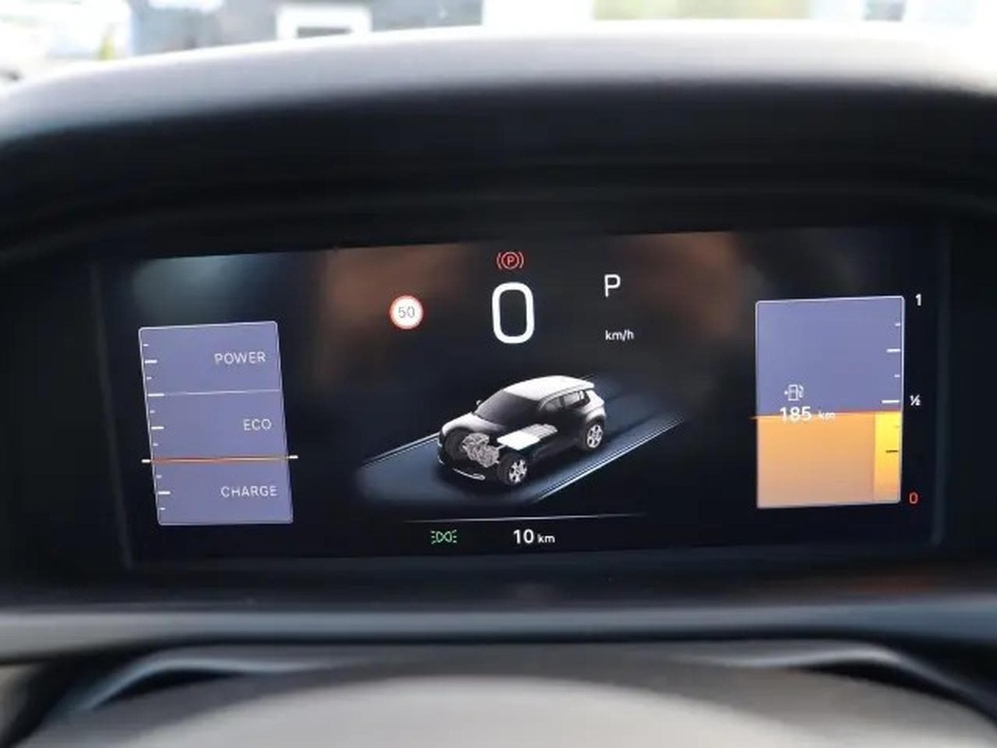 Jeep Avenger Summit e-Hybrid 1.2 (2025) - Photo 18