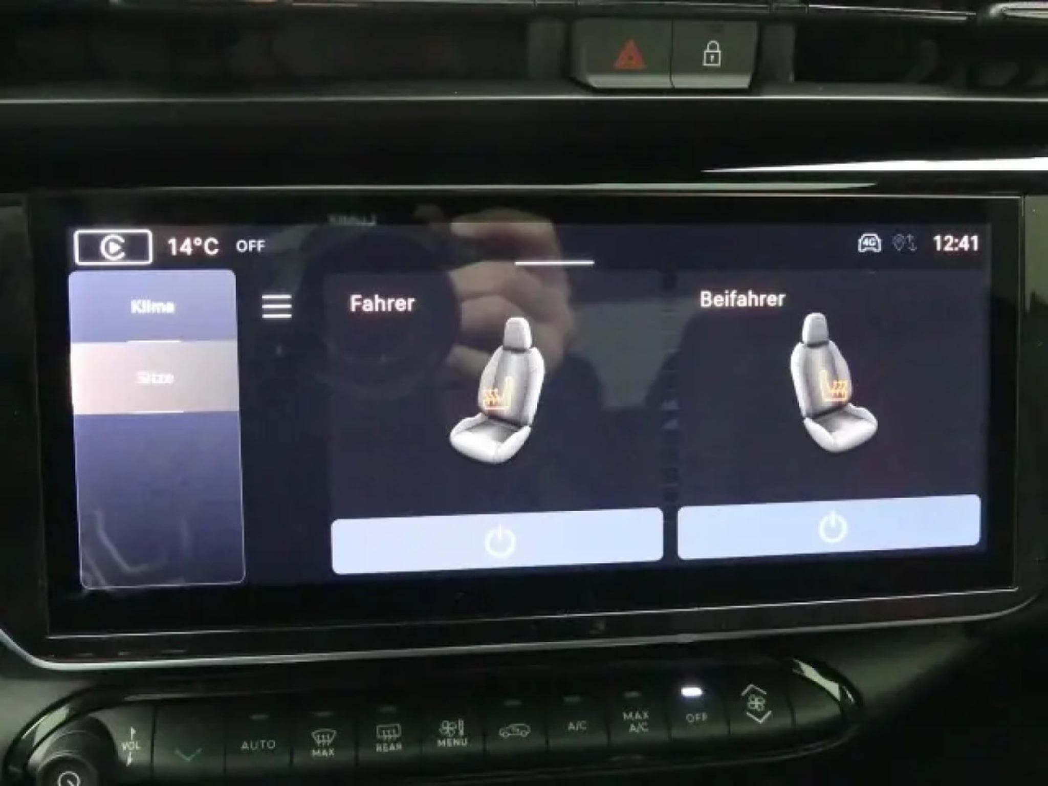 Alfa-Romeo Junior Ibrida 1.2 VGT Q4 (2026) - Photo 19