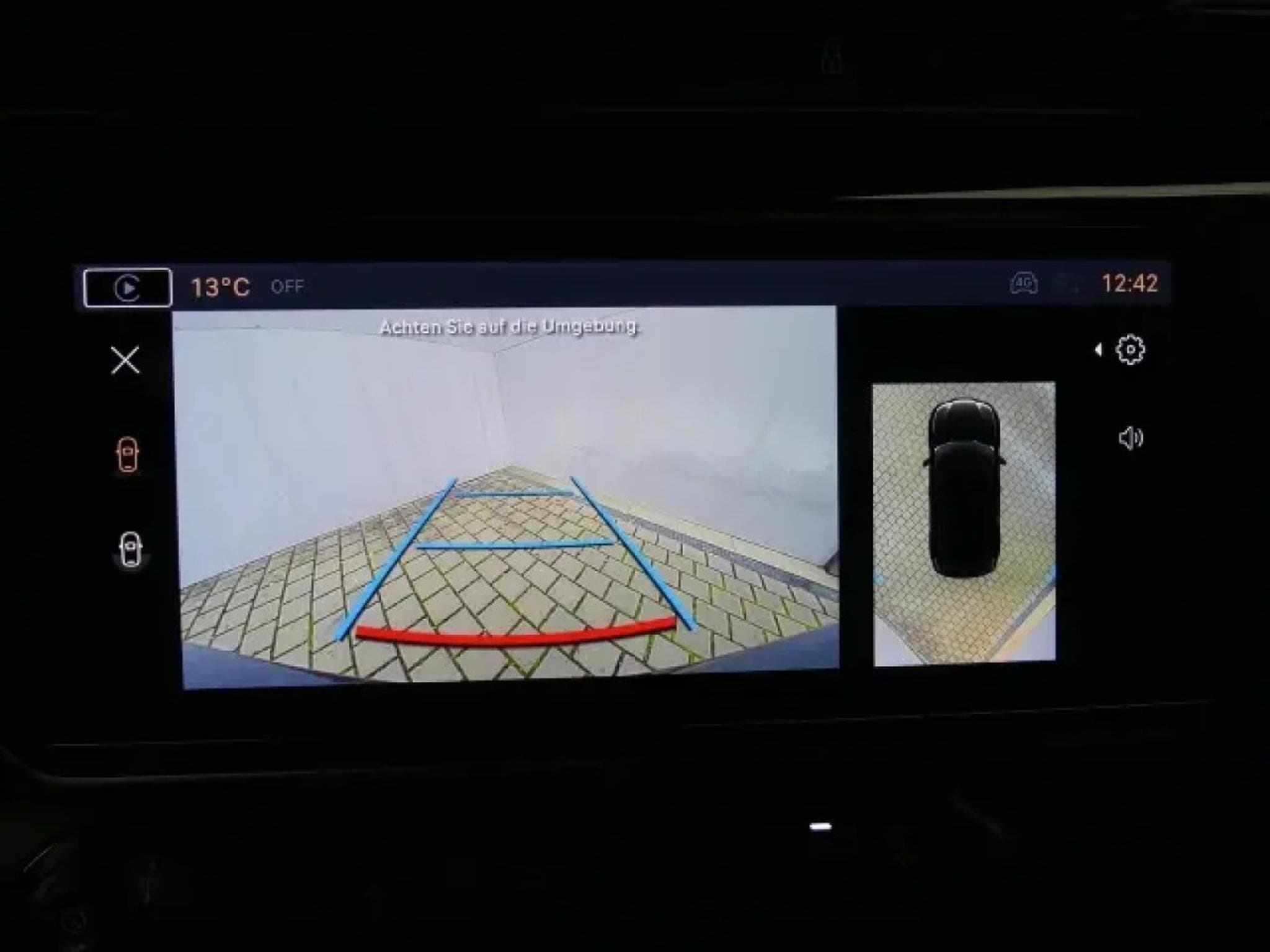 Alfa-Romeo Junior Ibrida 1.2 VGT Q4 (2026) - Photo 21