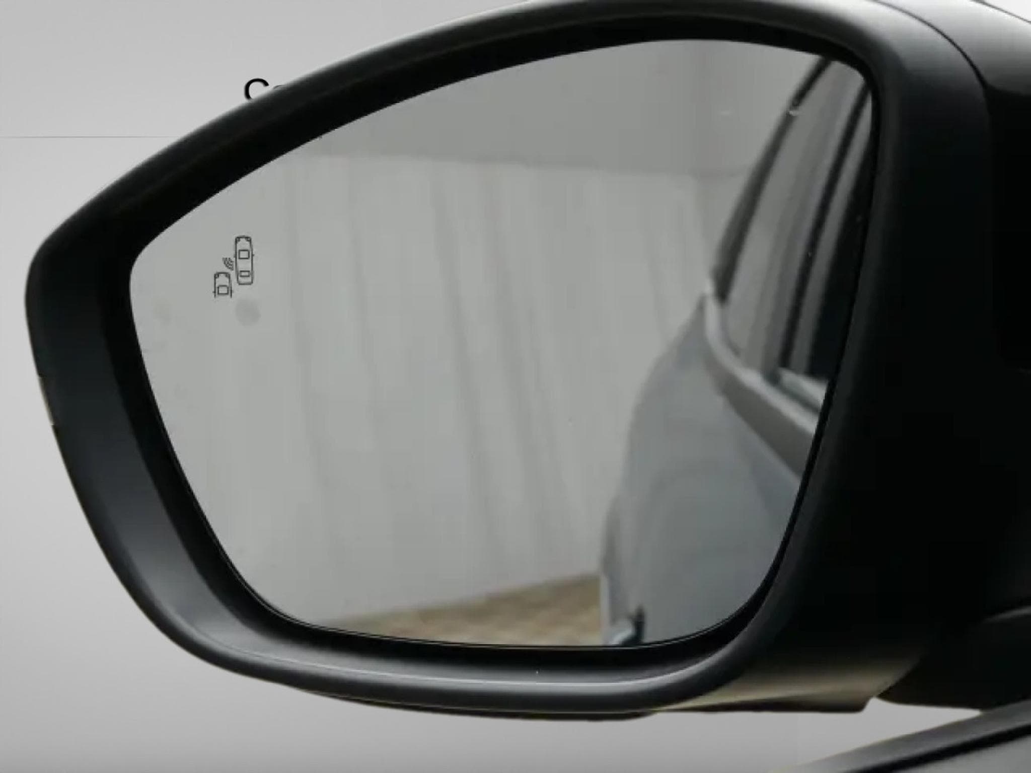 Alfa-Romeo Junior Ibrida 1.2 VGT Q4 (2026) - Photo 25