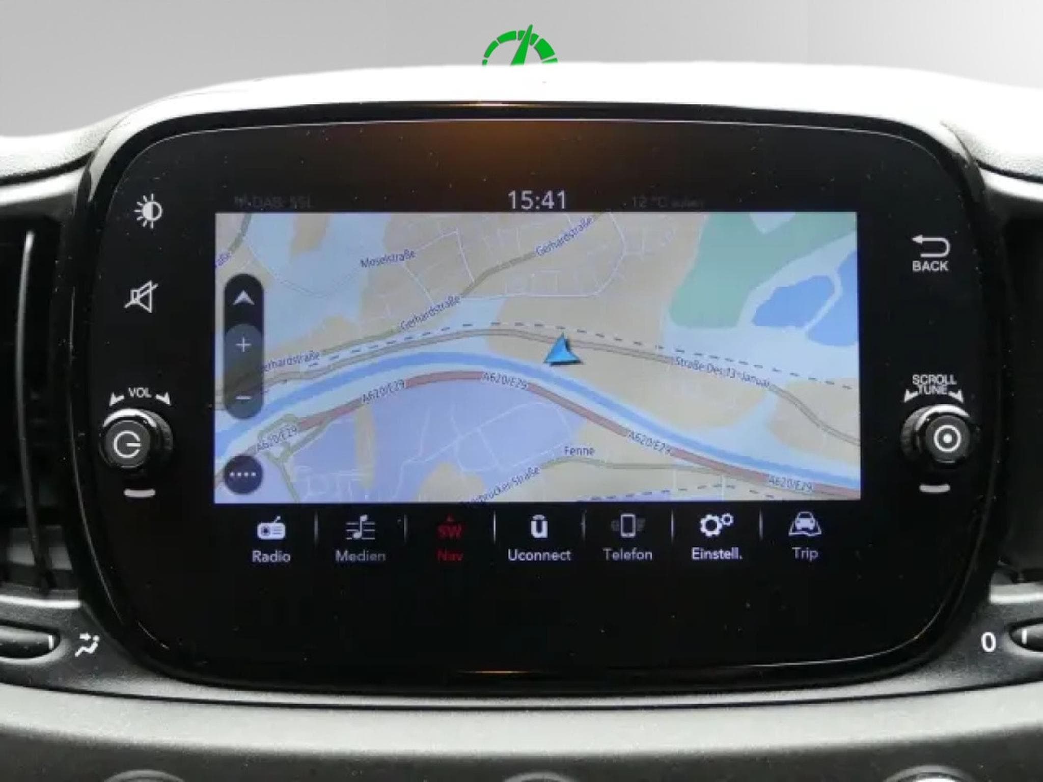 Abarth 695 1.4 T-JET 180 (2023) - Photo 20