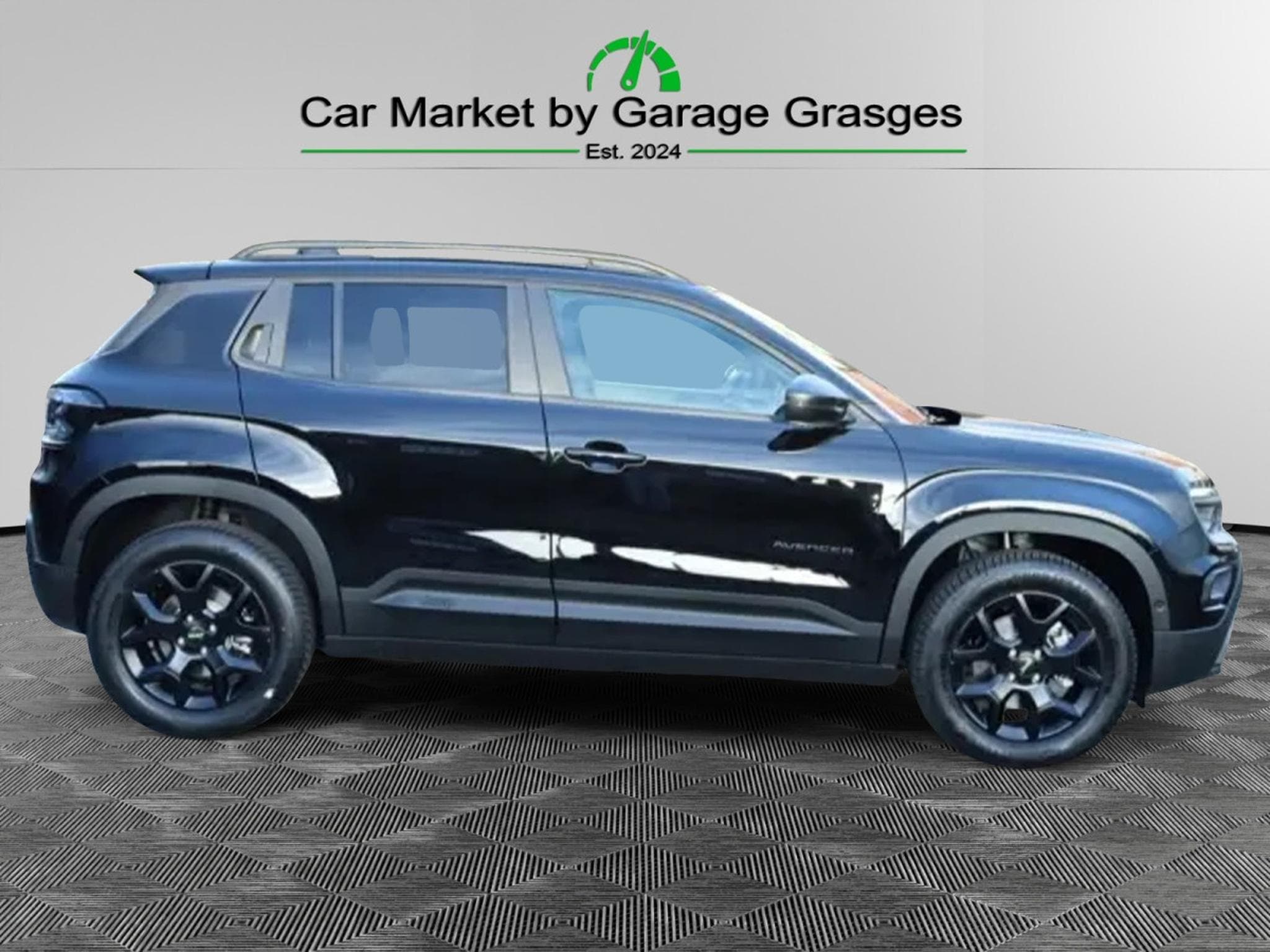 Jeep Avenger OVERLAND 1.2 4xe HYBRID (2025) - Photo 2