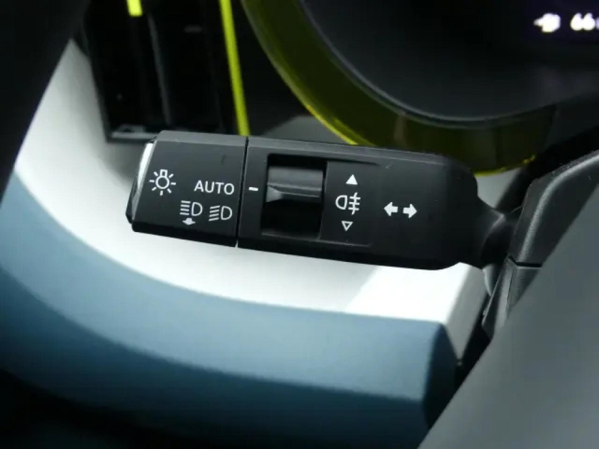 Fiat Grande Panda ICON HYBRID 1.2 eDCT (2026) - Photo 14