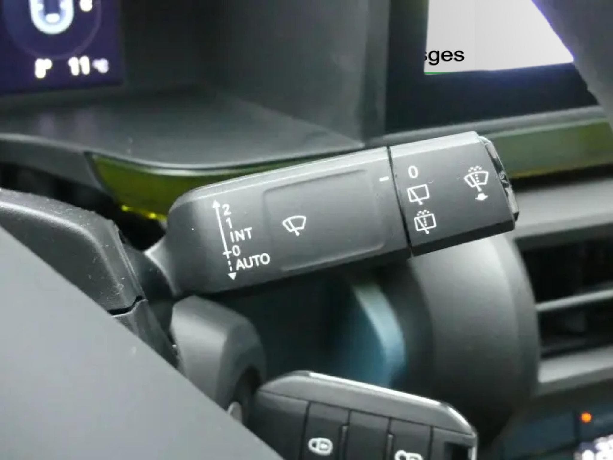 Fiat Grande Panda ICON HYBRID 1.2 eDCT (2026) - Photo 15